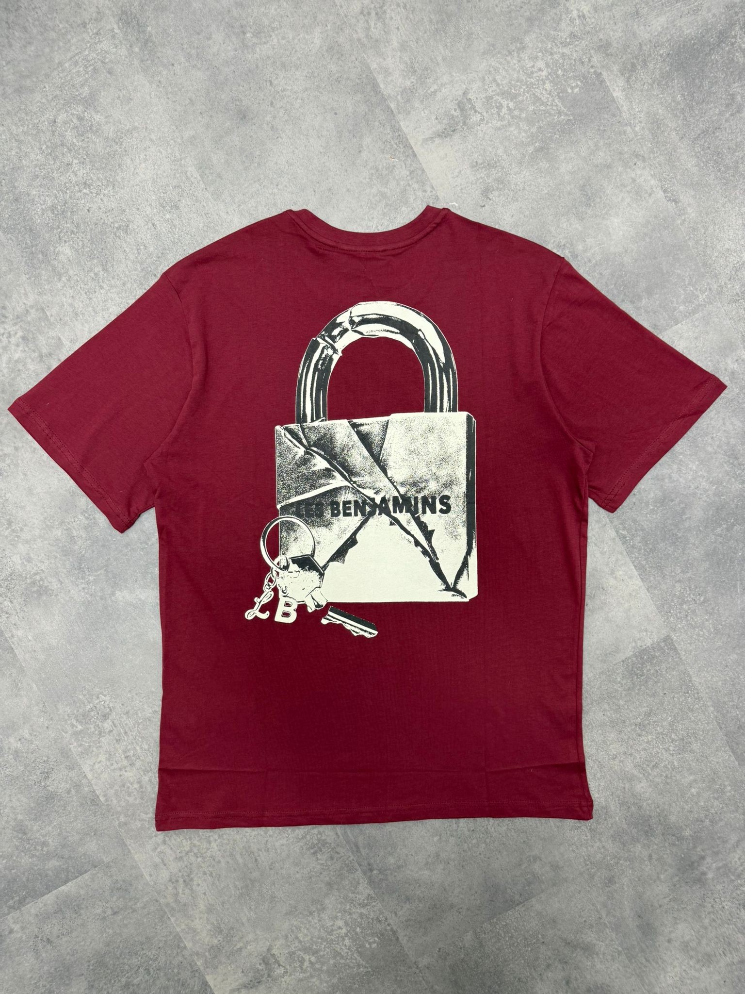 Yeni Sezon Back To Print Lock T-shirt