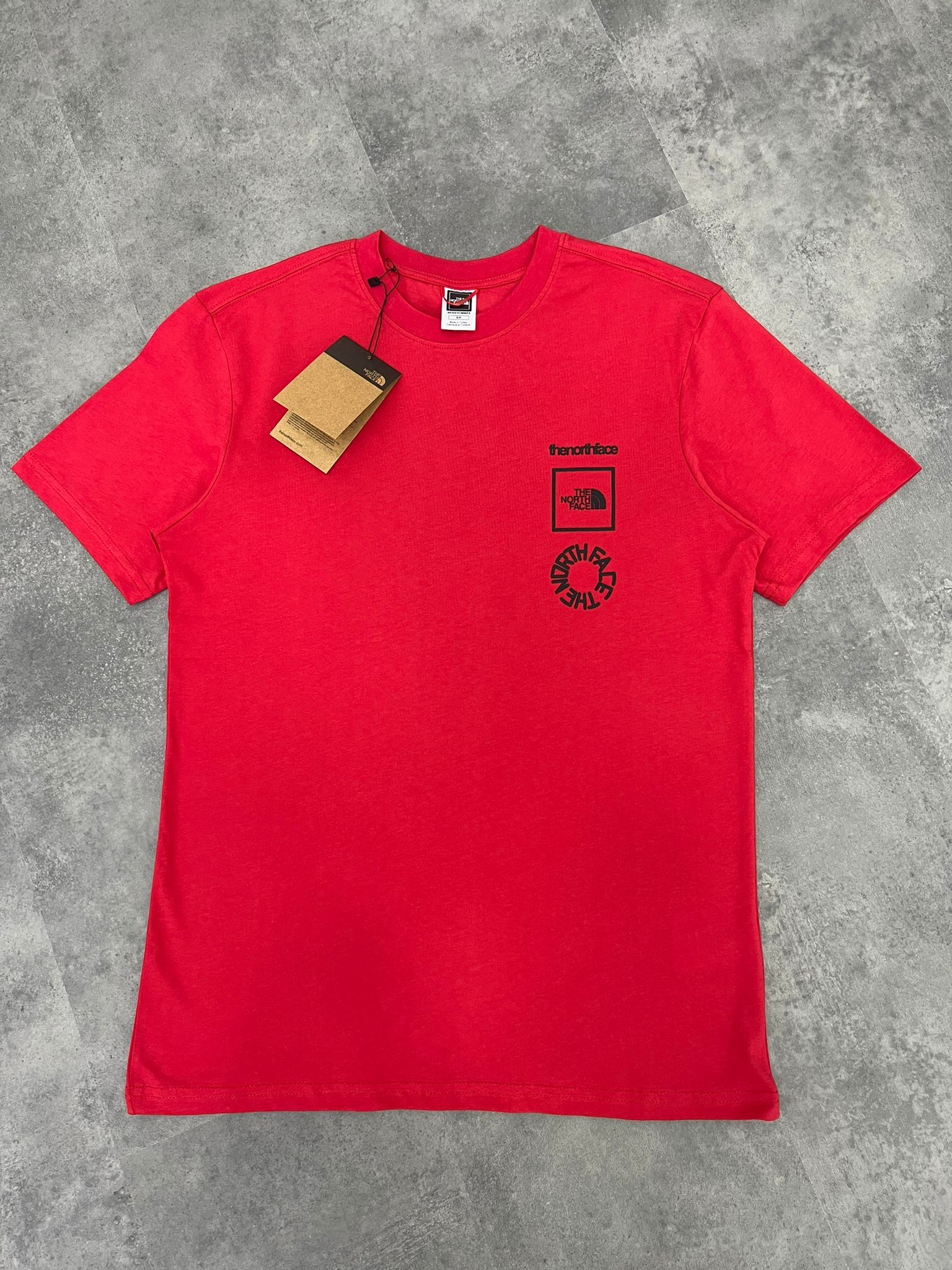 Yeni Sezon Geometrical Shapes Print Red T-shirt