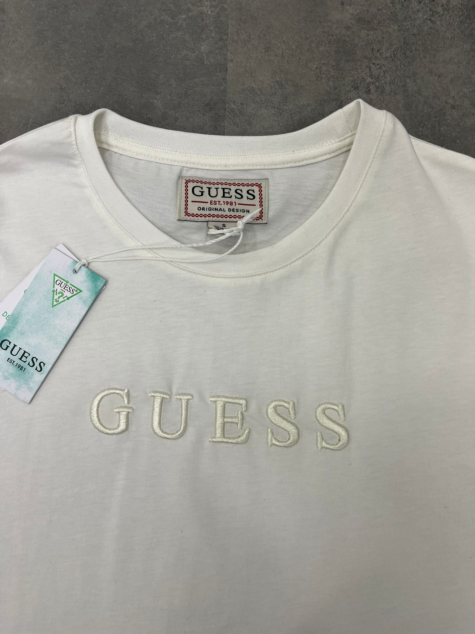 Yeni Sezon Ton To Tone  Mid Icon Logo Cream T-shirt