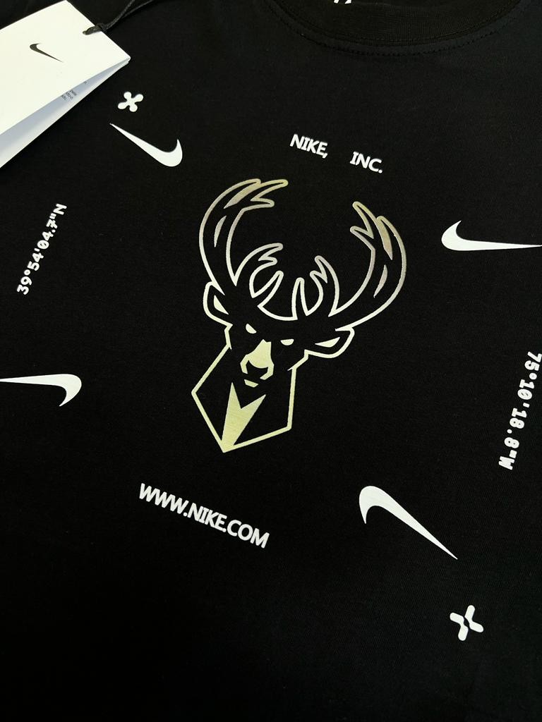 Milwaukee Essential Logo Black T-shirt