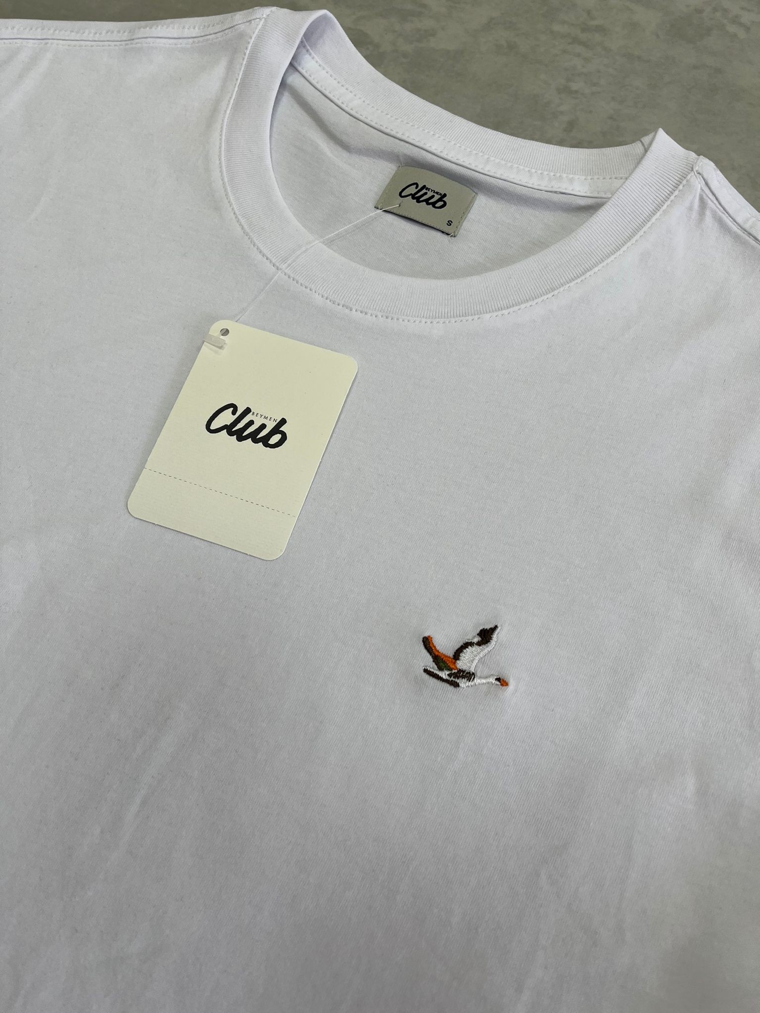 Yeni Sezon Classic Mini Logo Beyaz Basic T-shirt