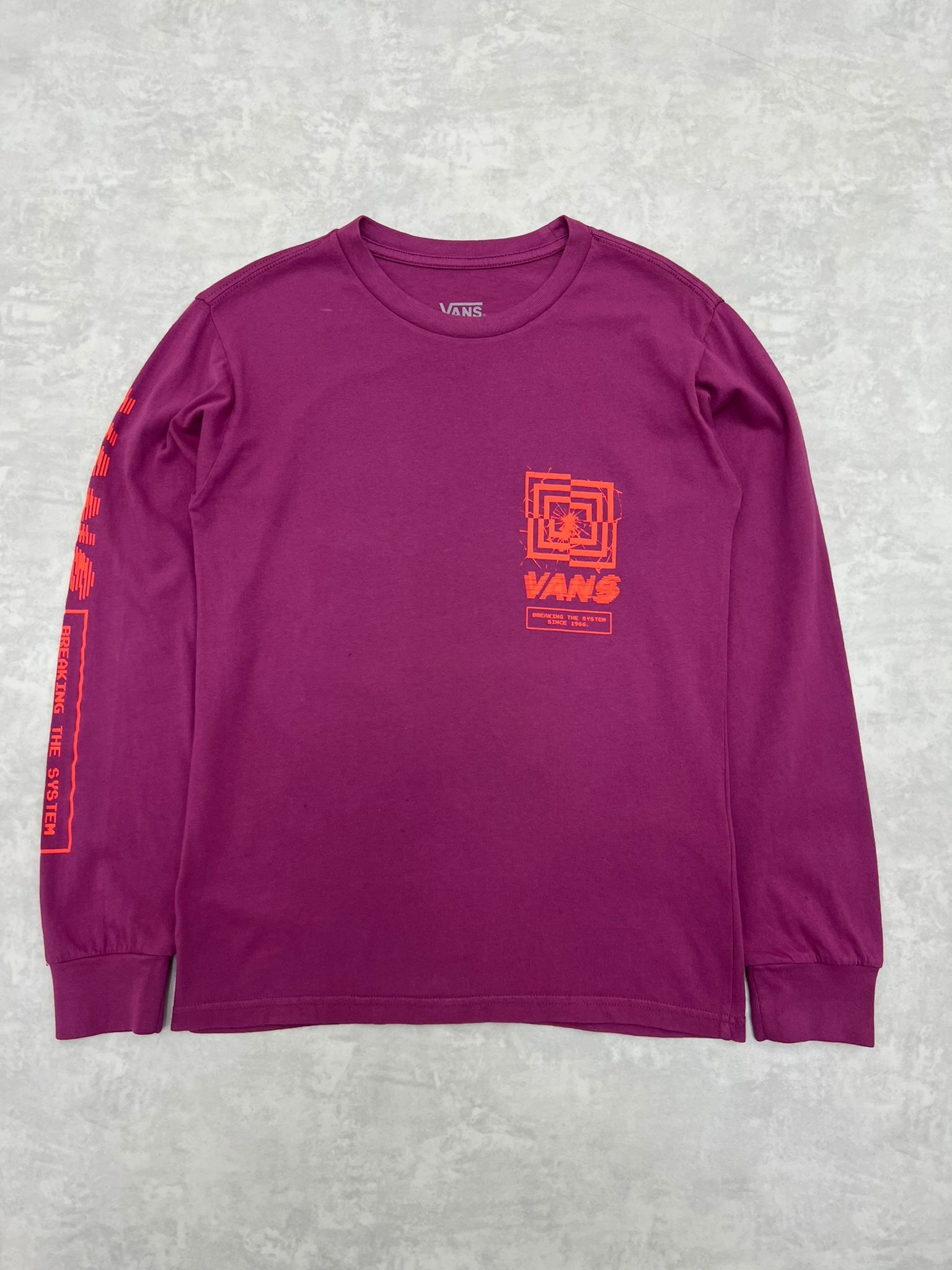 Back To Print Breaking The System Bordo Long Sleeve 