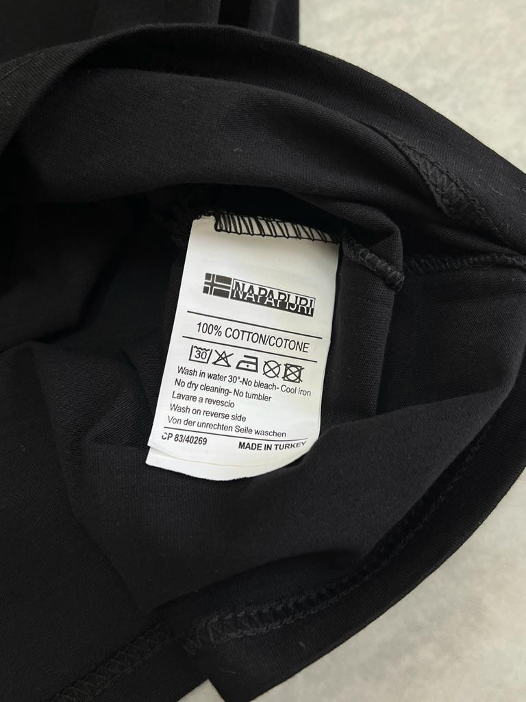 Mountain Mini Logo Black T-shirt