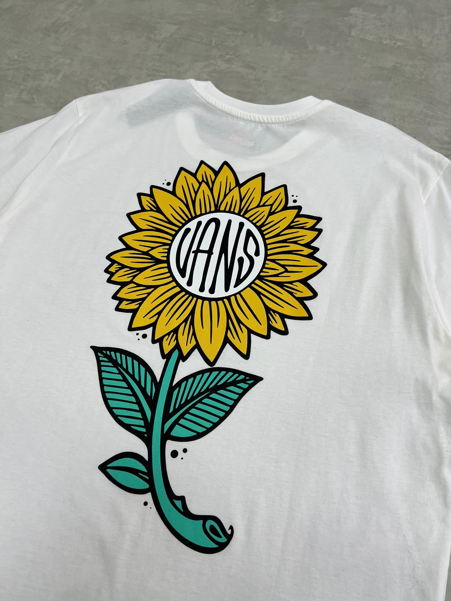 Yeni Sezon Back To Print  Camomile Cream  T-shirt