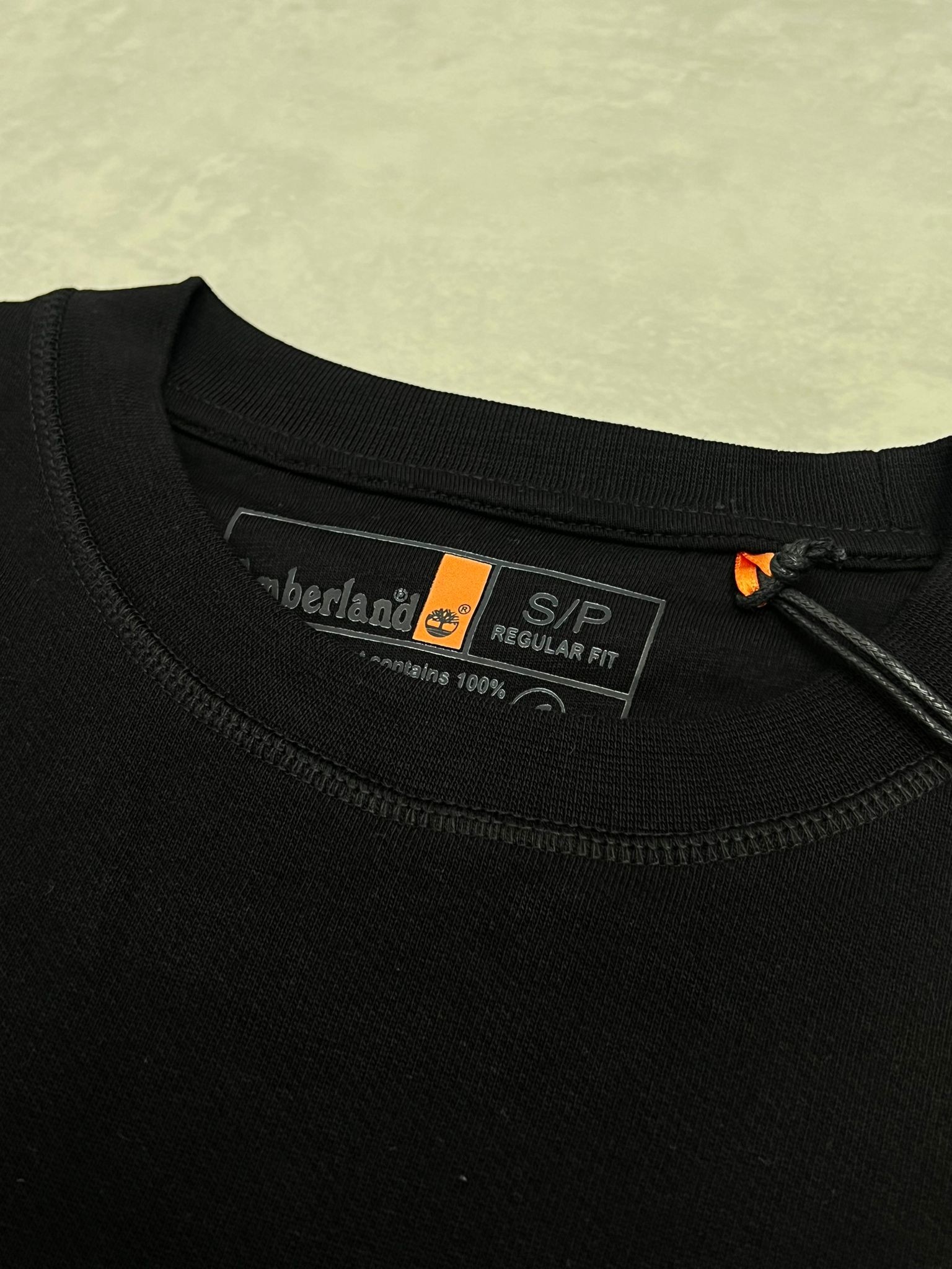 Yeni Sezon Basic Ceast Logo Black Sweatshirt