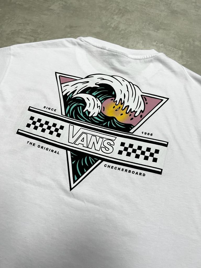 Back To Print Wave Beach White T-shirt