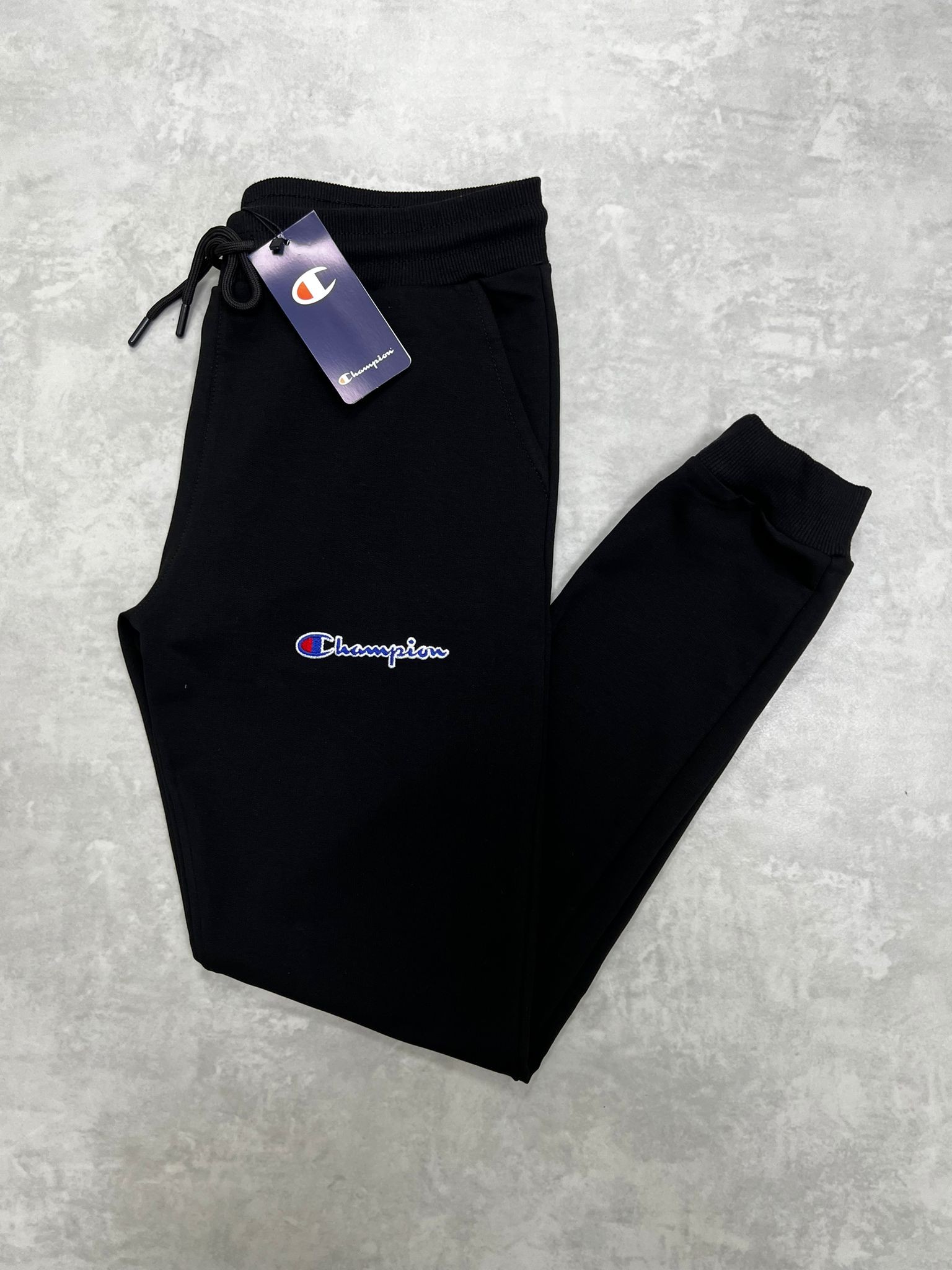 Yeni Sezon Essential Logo Mevsimlik Black Eşofman Altı