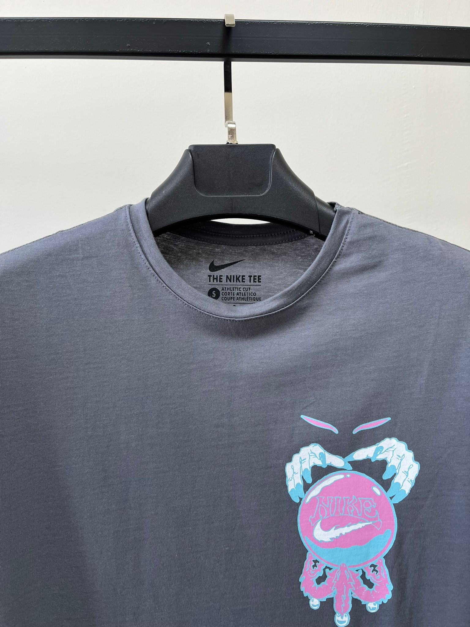 Back To Print Four Color Earth Neon Antrasit T-shirt