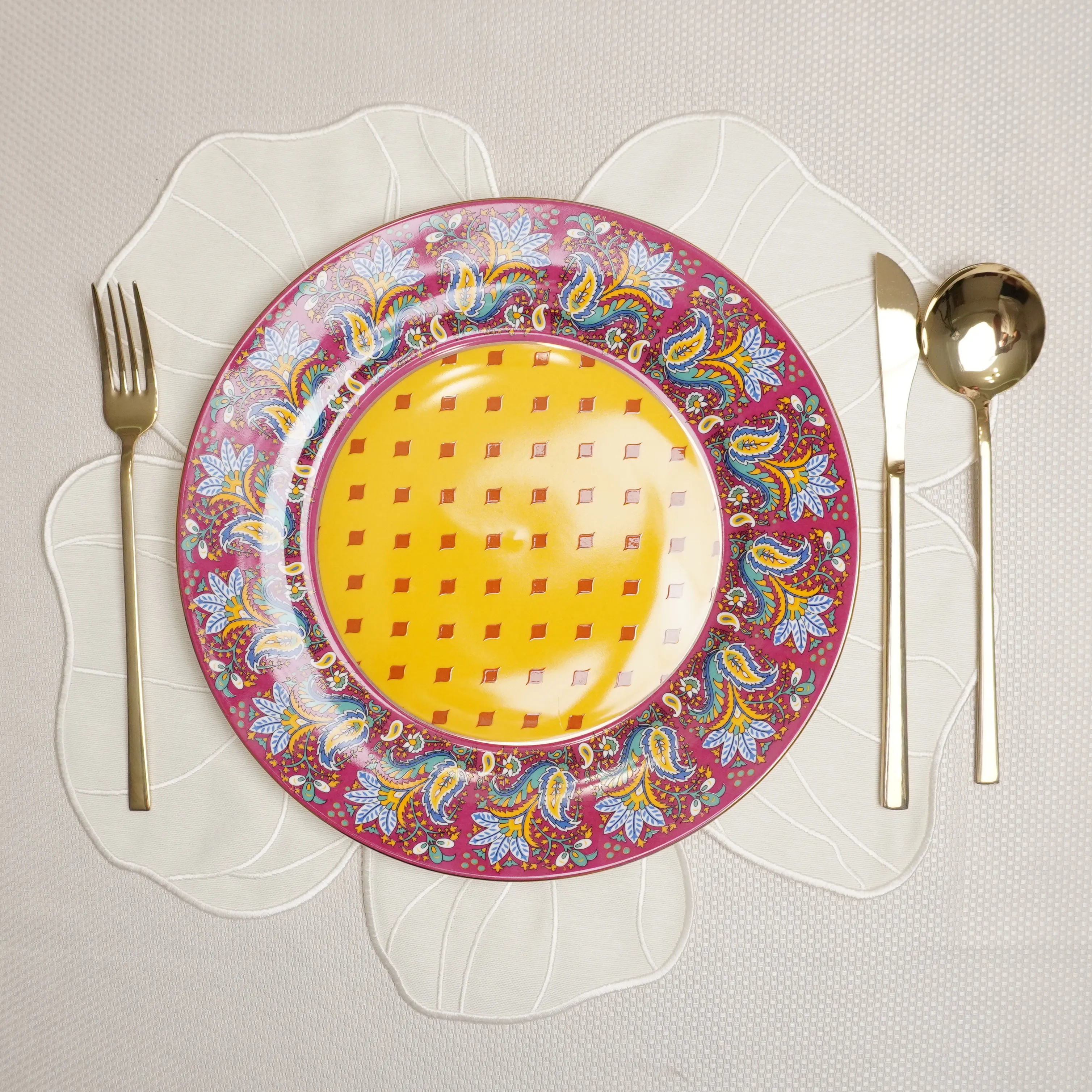 Beyaz Flora Amerikan Servis 2 Adet