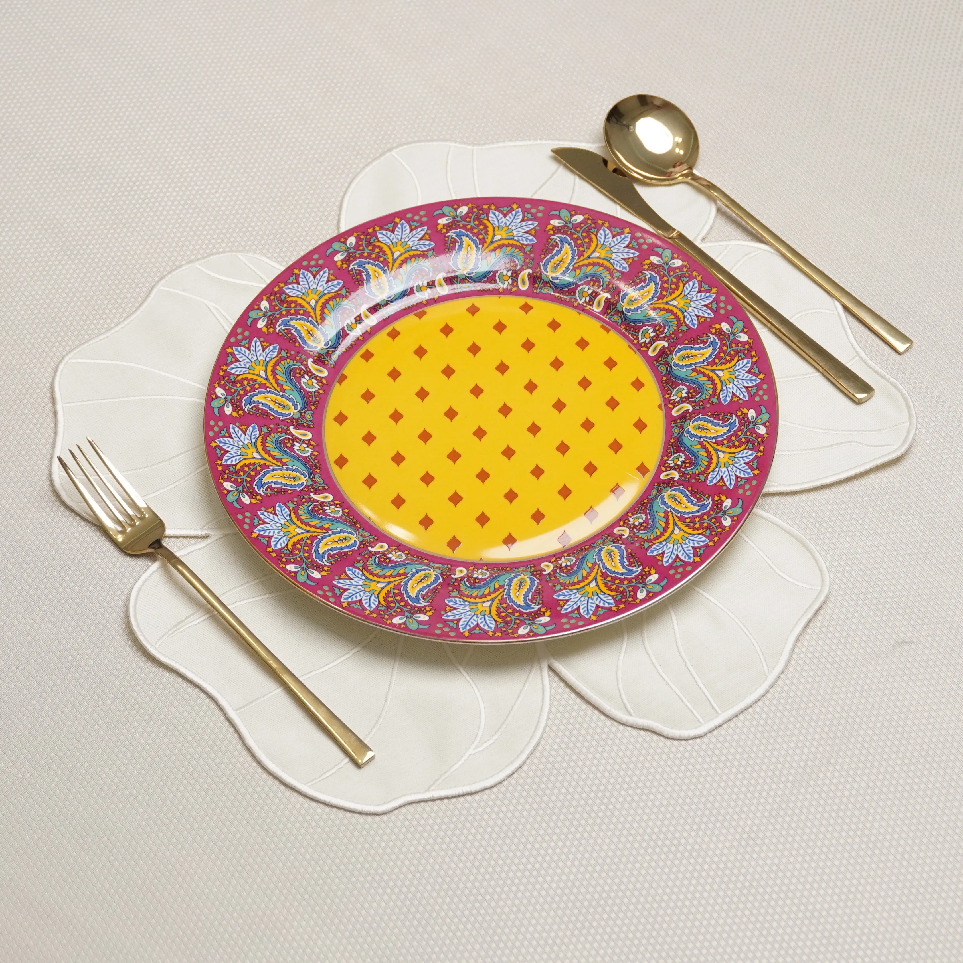 Beyaz Flora Amerikan Servis 2 Adet