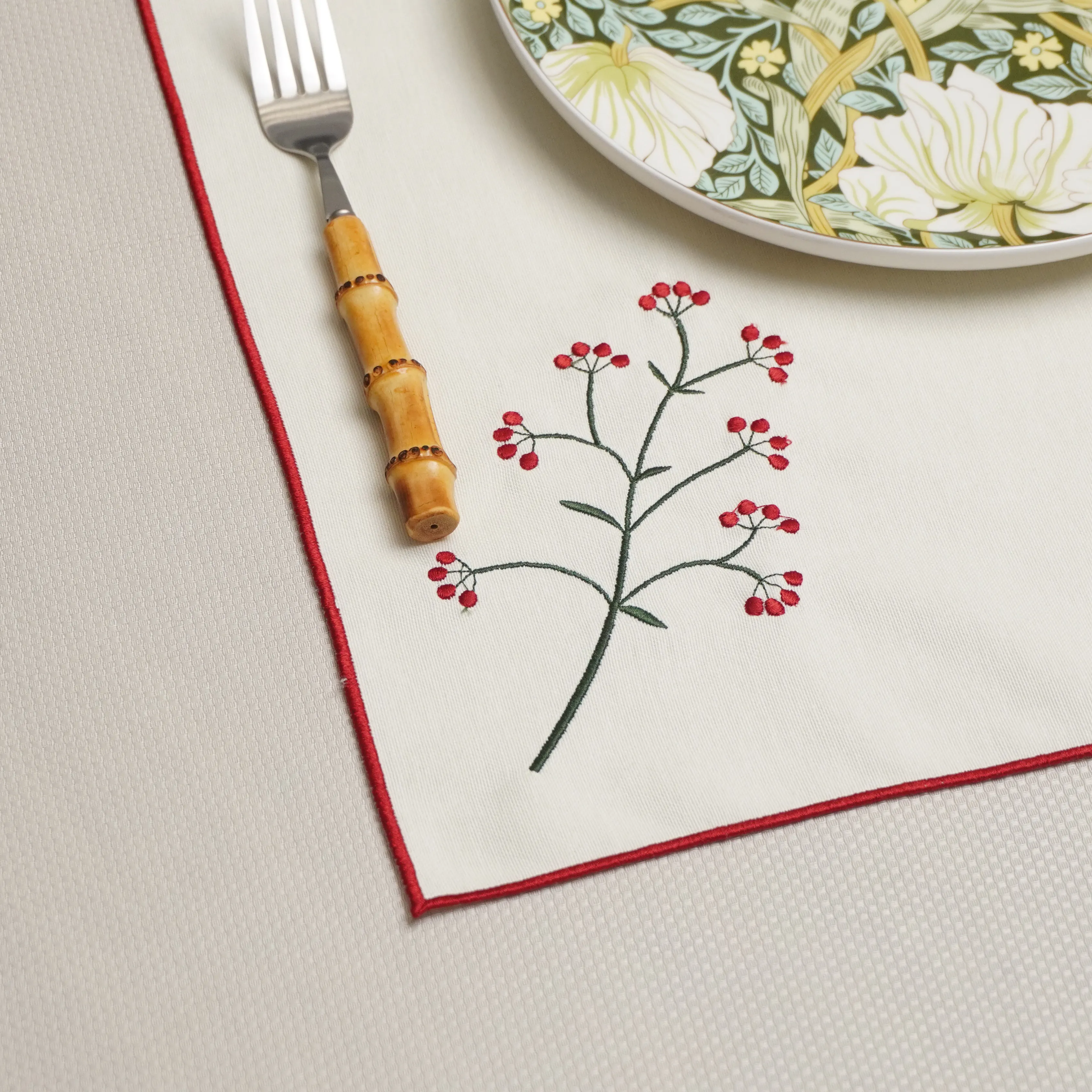 Beyaz Berry Amerikan Servis 2 Adet