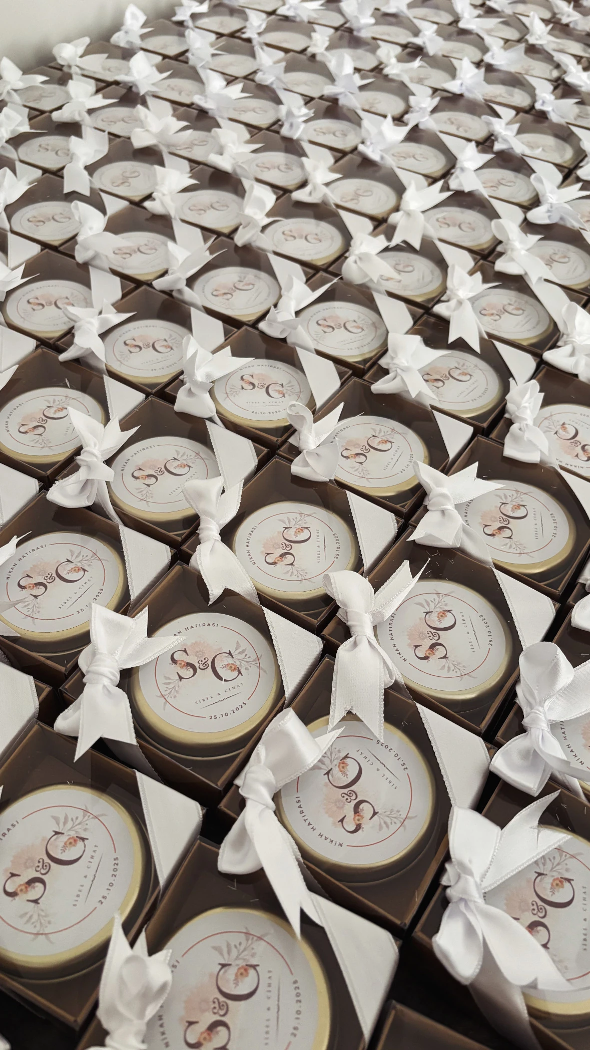 Kurdeleli Kutulu Mini Boy Süslemeli Mum