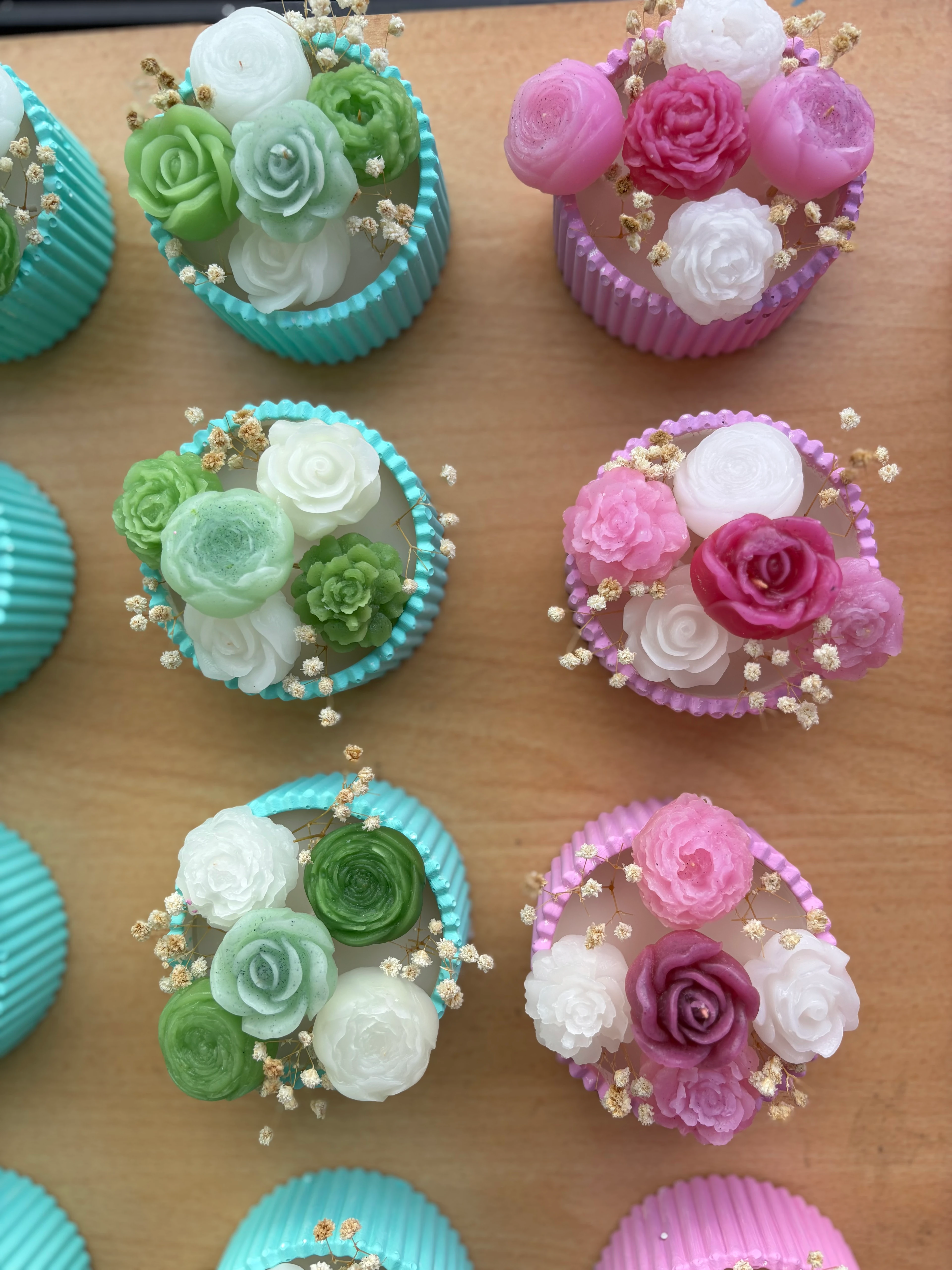 Tırtıklı Kase Çiçek Mum