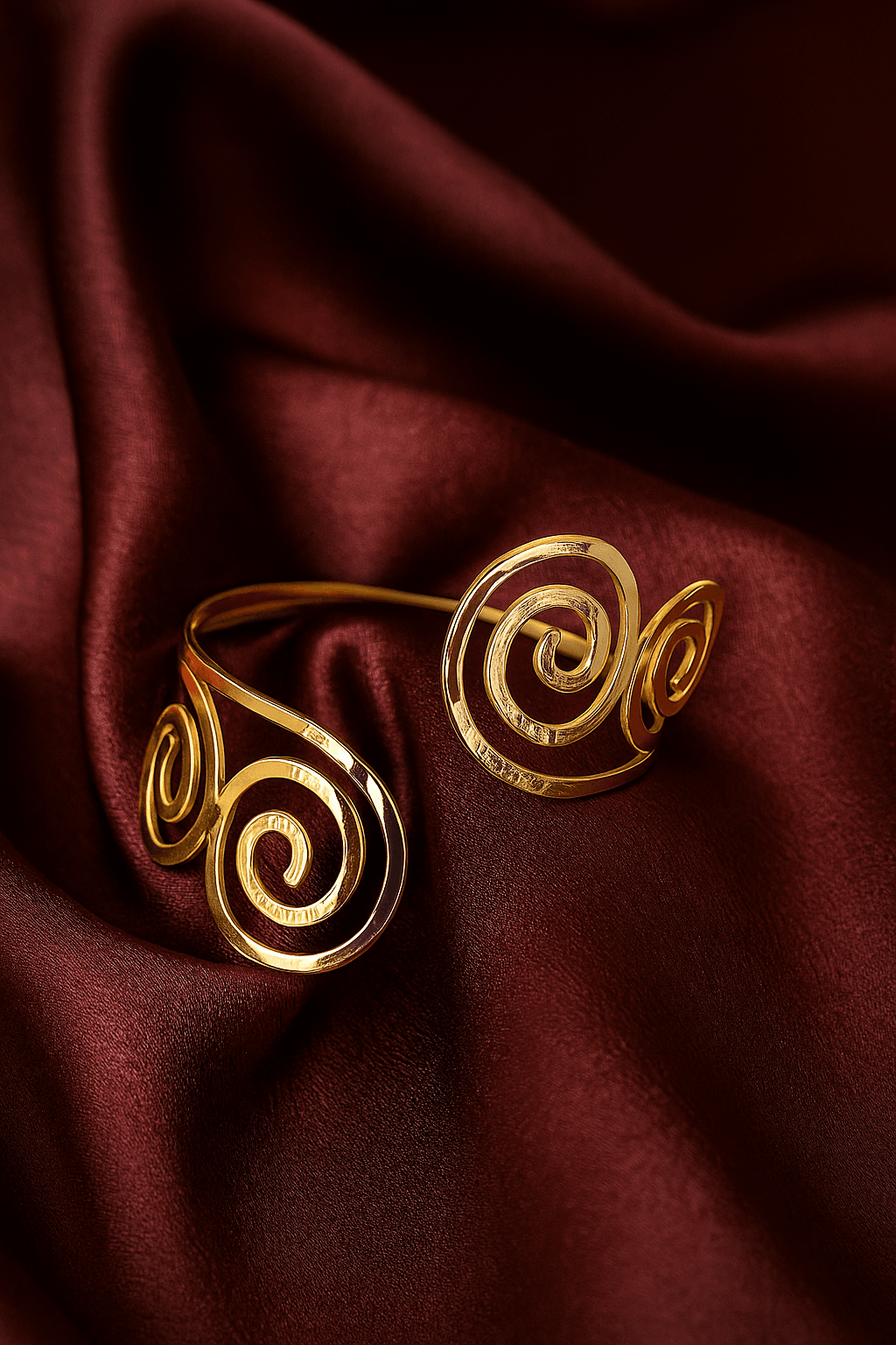 Gold Spiral Pazu Kelepçesi Çelik