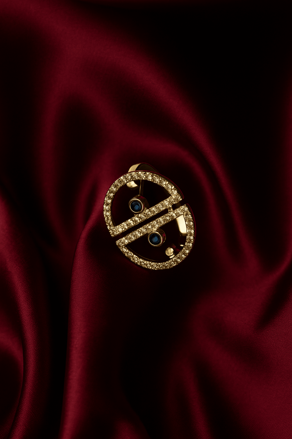Gold Yarım Daire Taşlı Yüzük