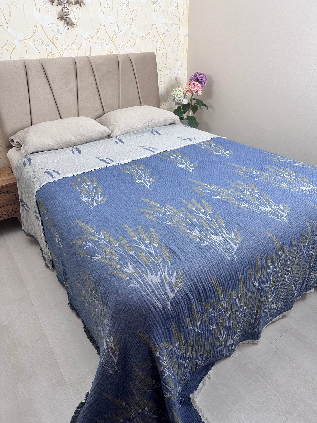 Müslin Yatak Örtüsü  Lavanta Desen Mavi