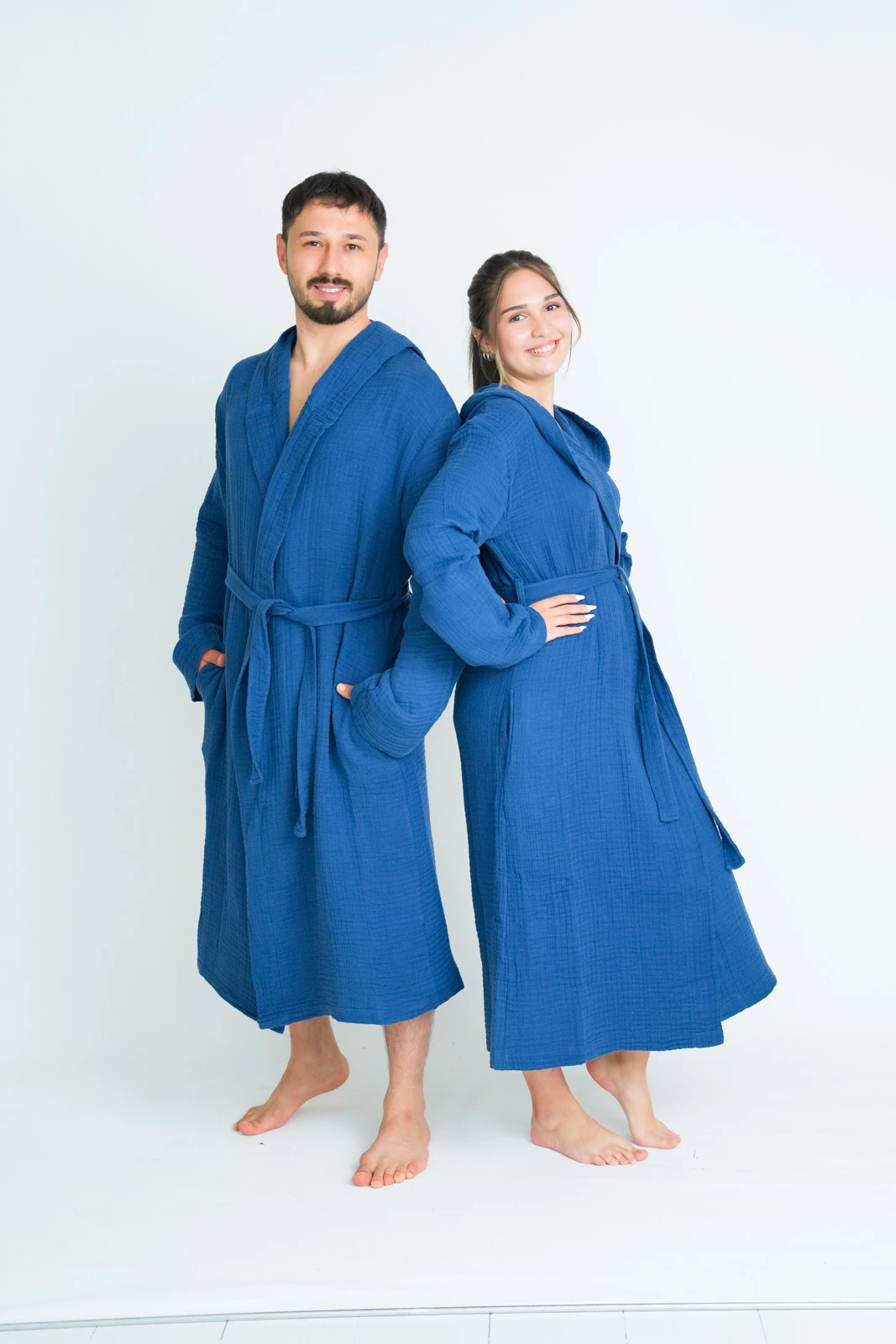 Outlet Kapüşonlu Mavi Bornoz 