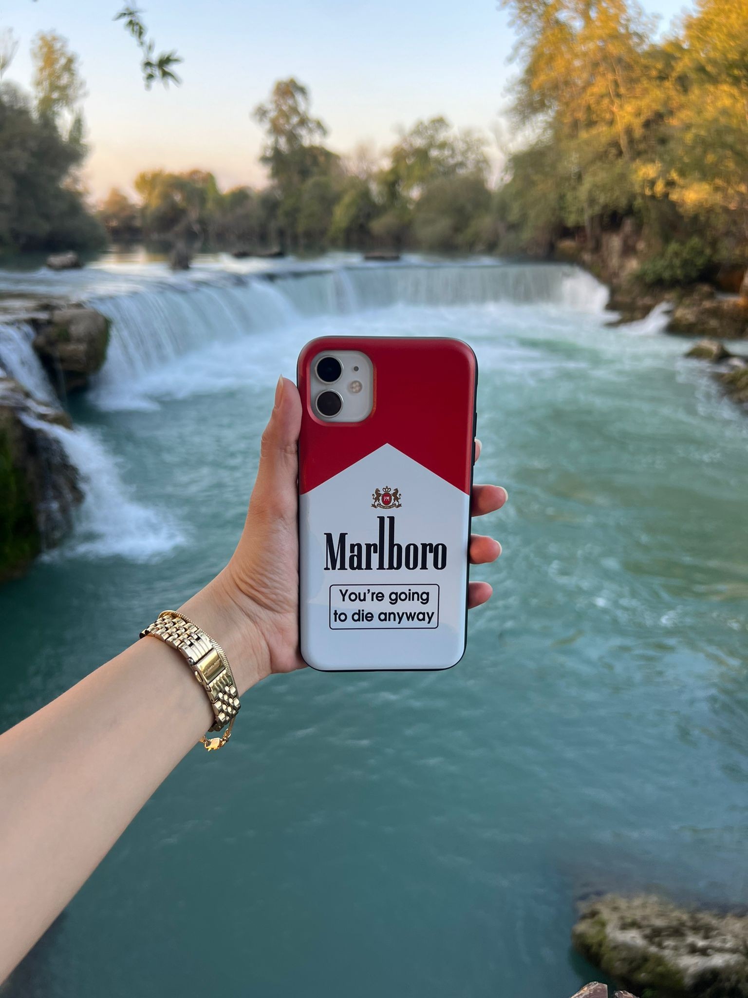 Marlboro Tasarımlı Telefon Kılıfı