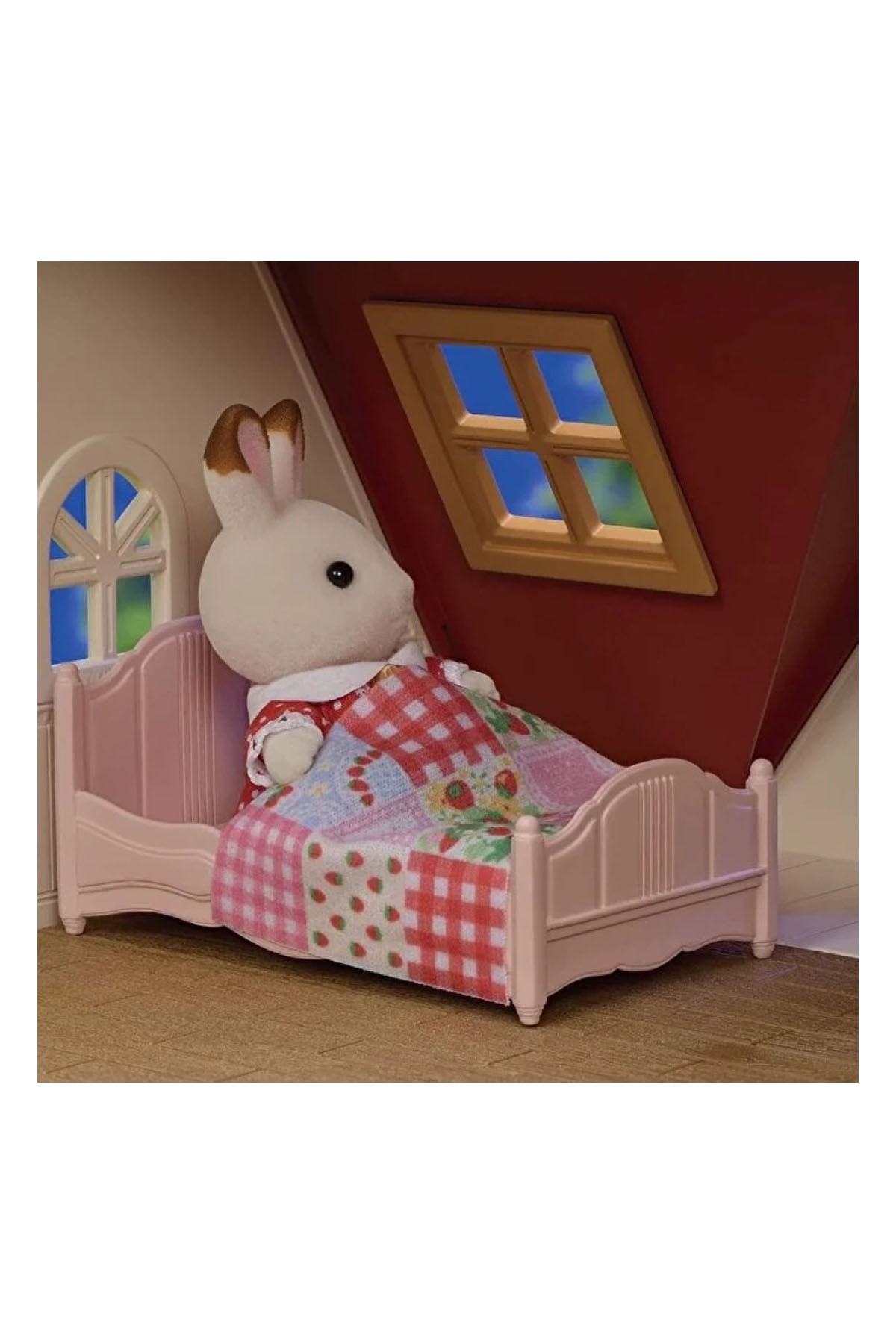 Sylvanian Families Kırmızı Çatılı Başlangıç Evi Oyun Seti