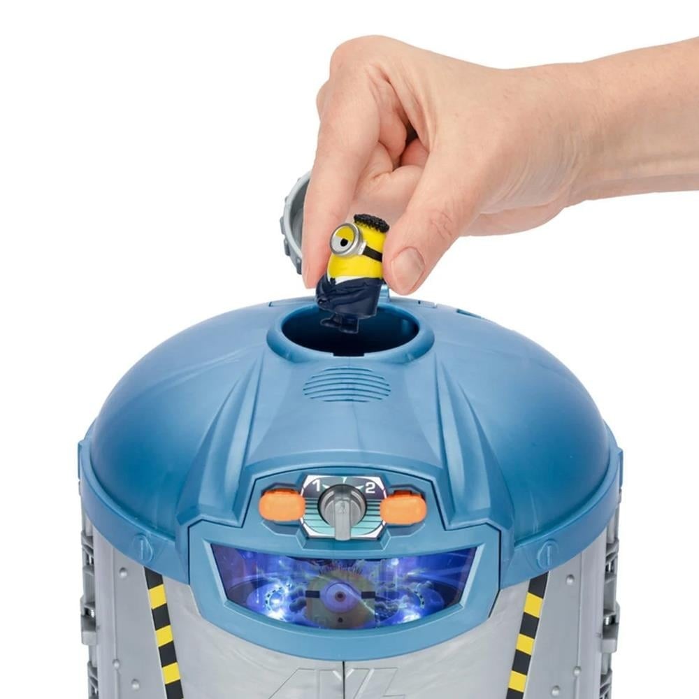 Despicable Me 4 Dönüşen Sürpriz Oyun Seti 59293