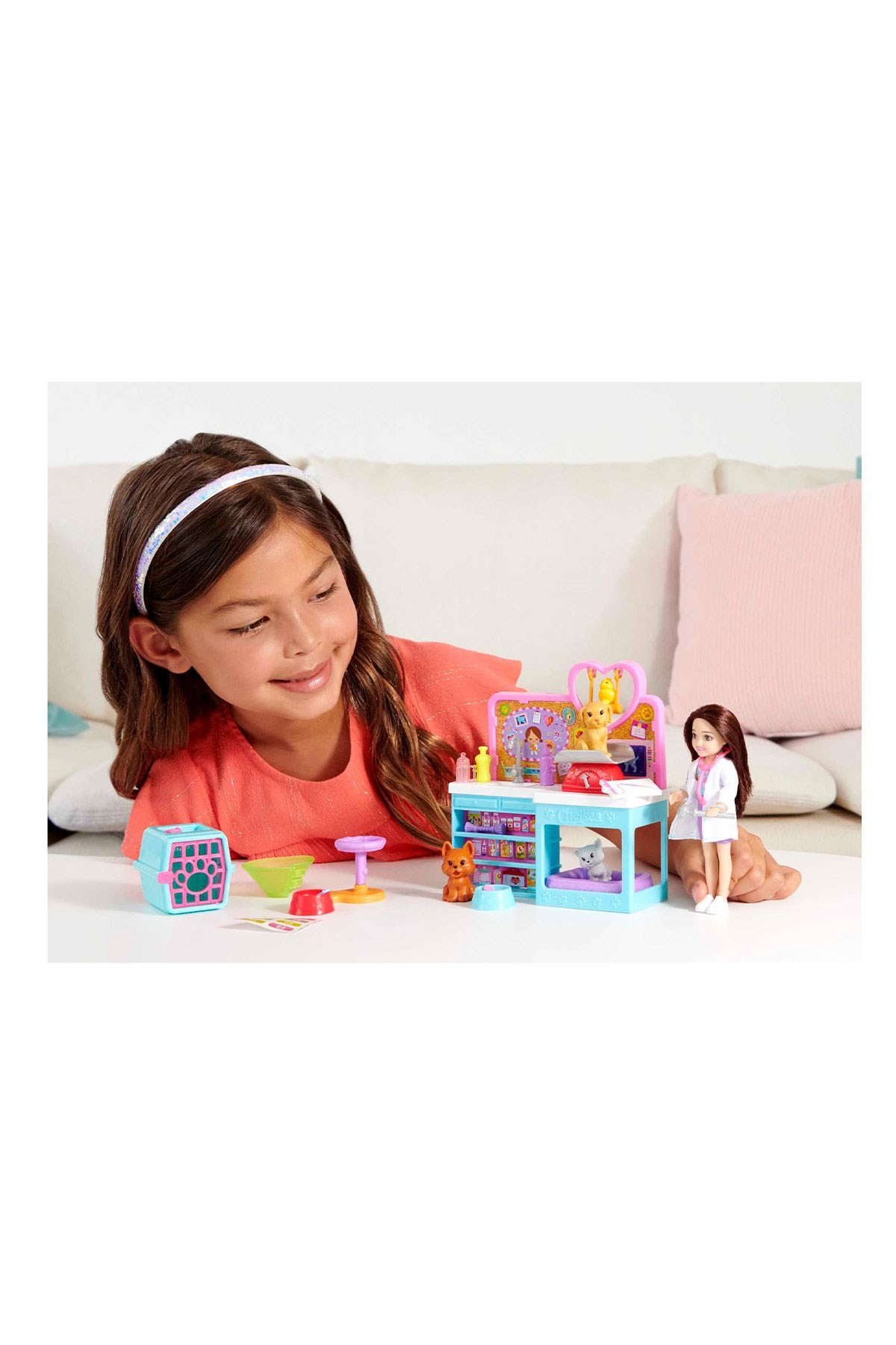 Barbie Chelsea Meslekleri Öğreniyor Veteriner Oyun Seti