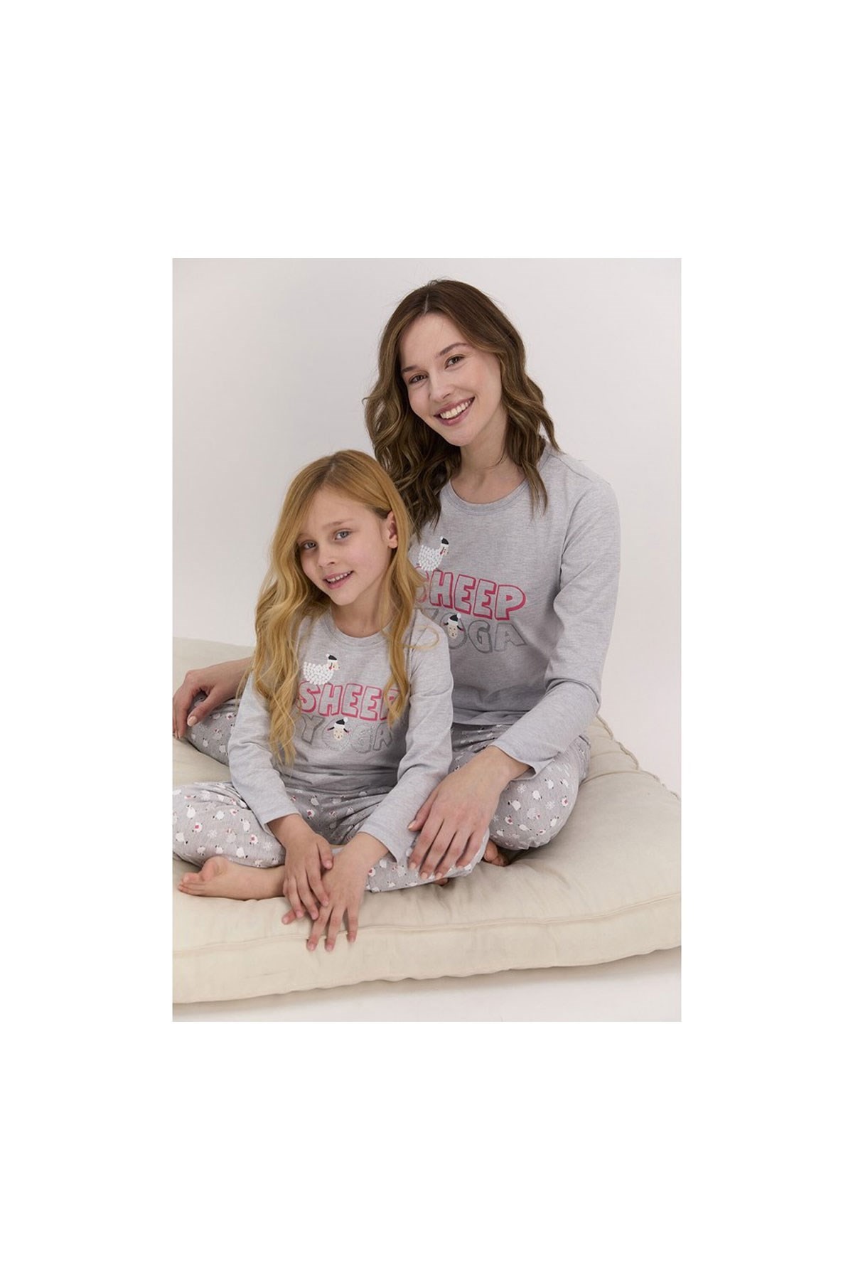 Arnetta Sheep Yoga Grimelanj Kız Çocuk Uzun Kol Pijama Takımı
