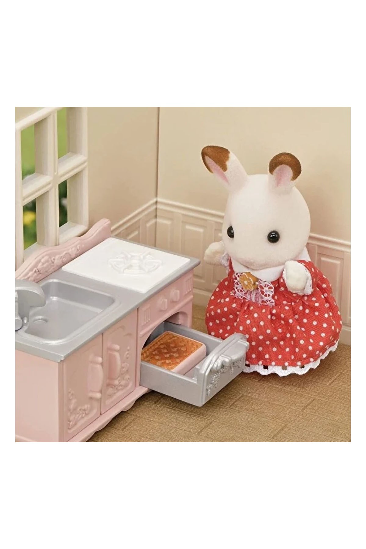 Sylvanian Families Kırmızı Çatılı Başlangıç Evi Oyun Seti