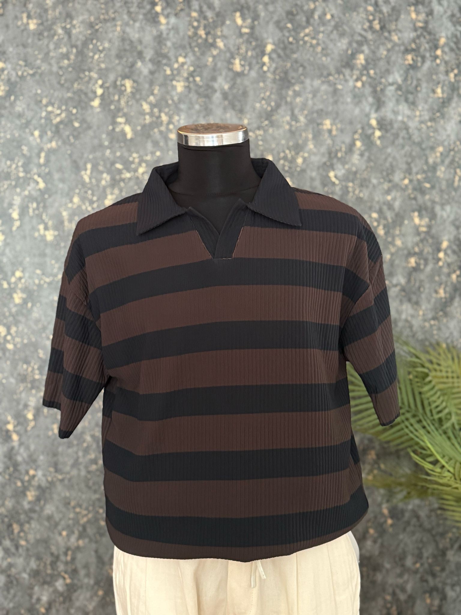 POLO YAKA TSHİRT KAHVERENGİ SİYAH ÇİZGİ 