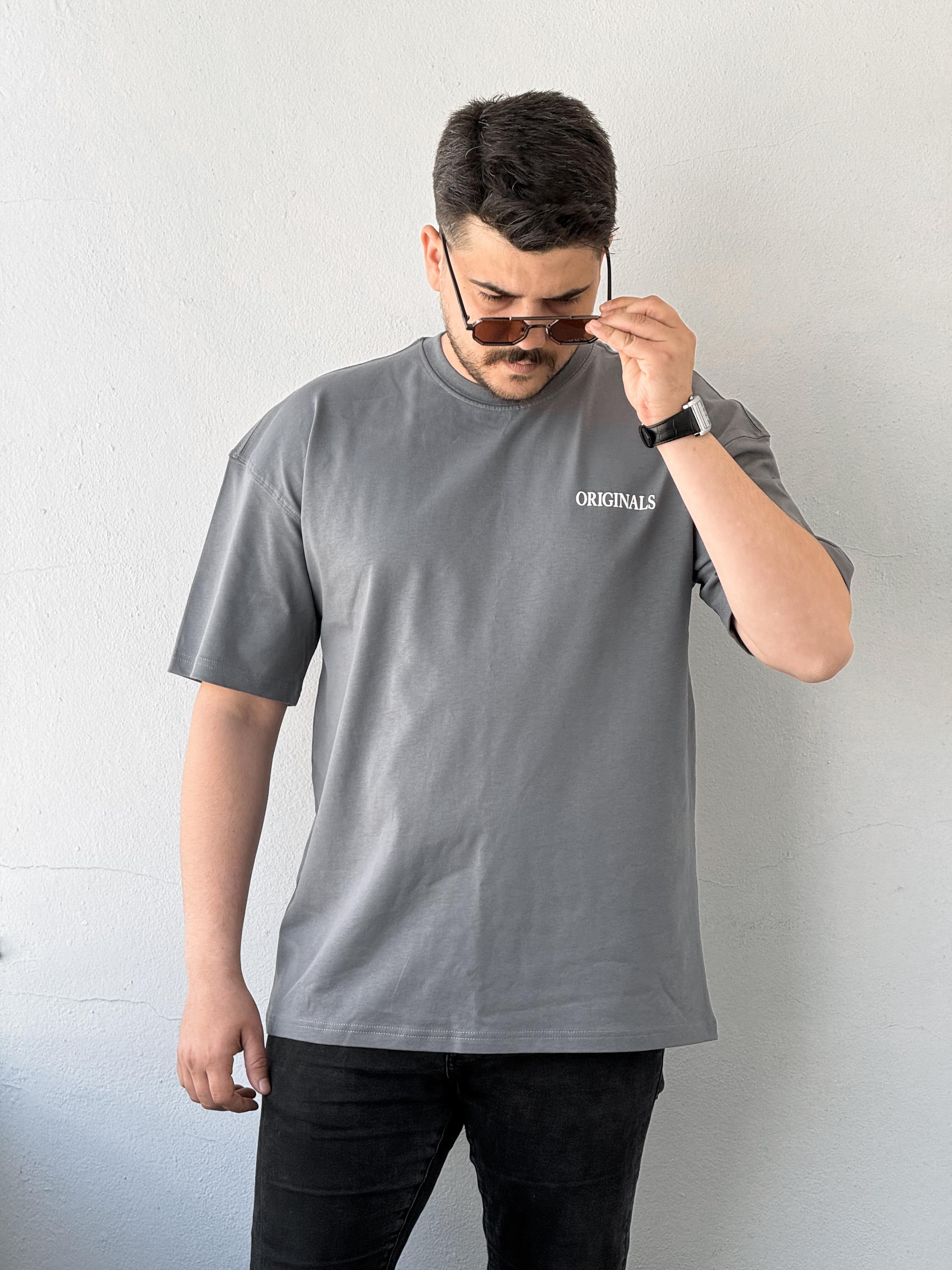 oversize gri t-shirt 