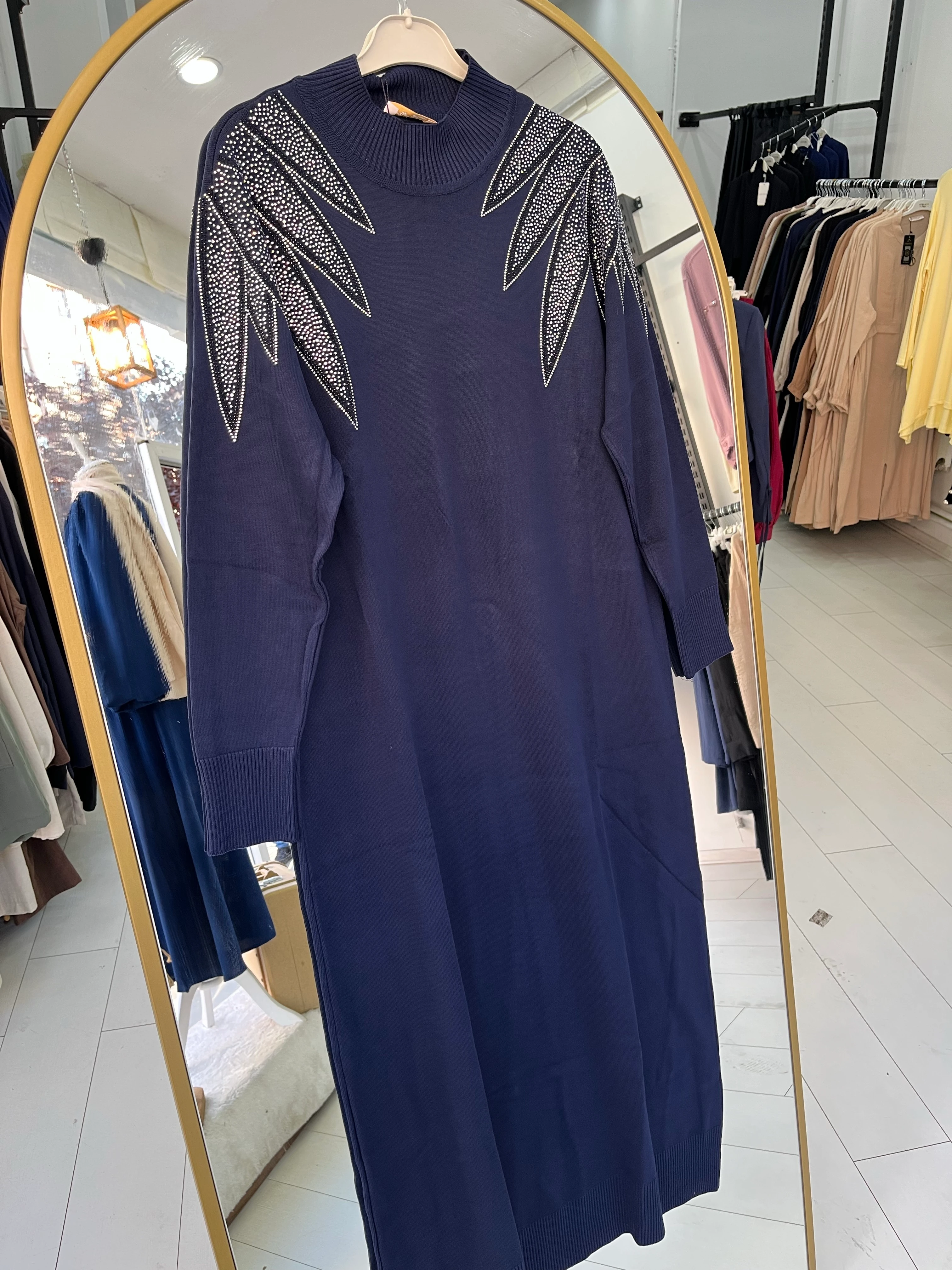 OMUZ DETAYLI AYŞE AKAY ELBİSE