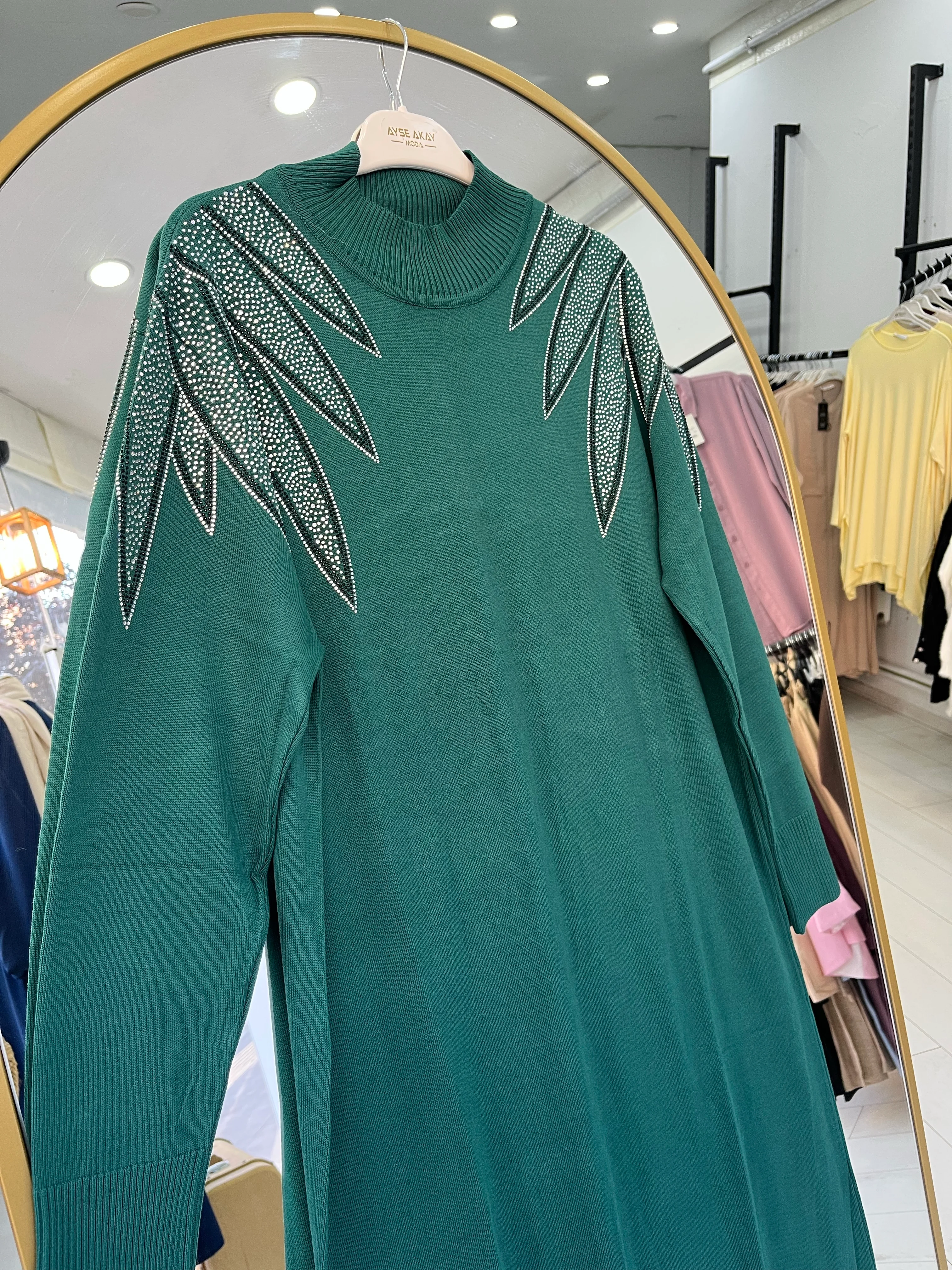 OMUZ DETAYLI AYŞE AKAY ELBİSE