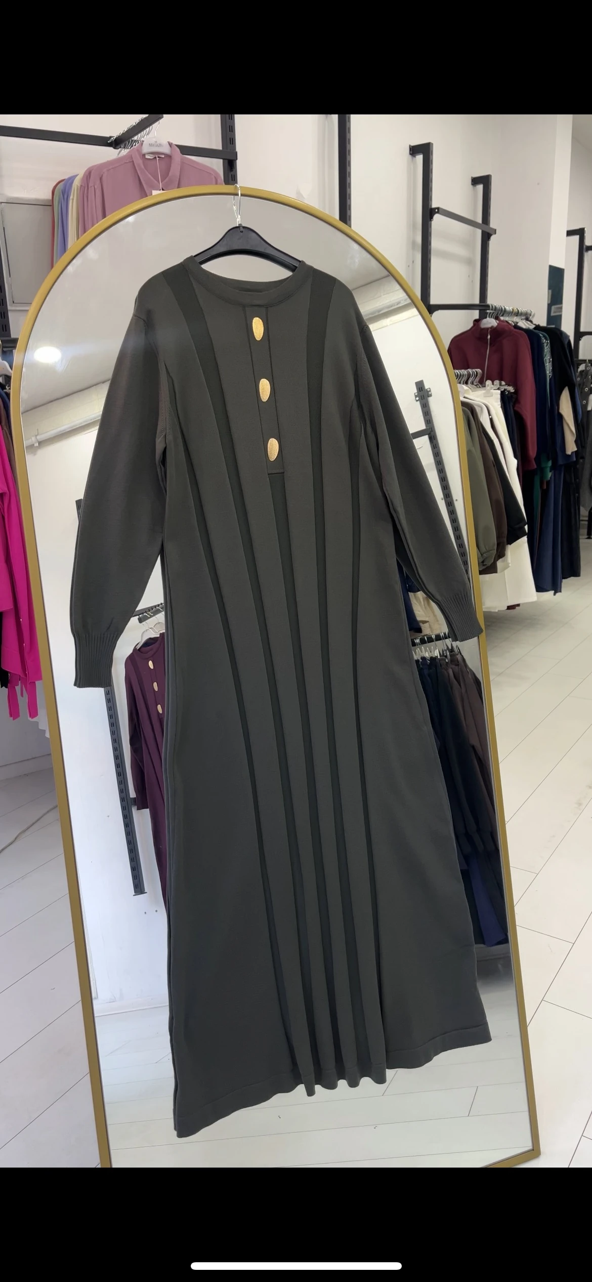 GOLD DÜĞMELİ MERSERİZE ELBİSE