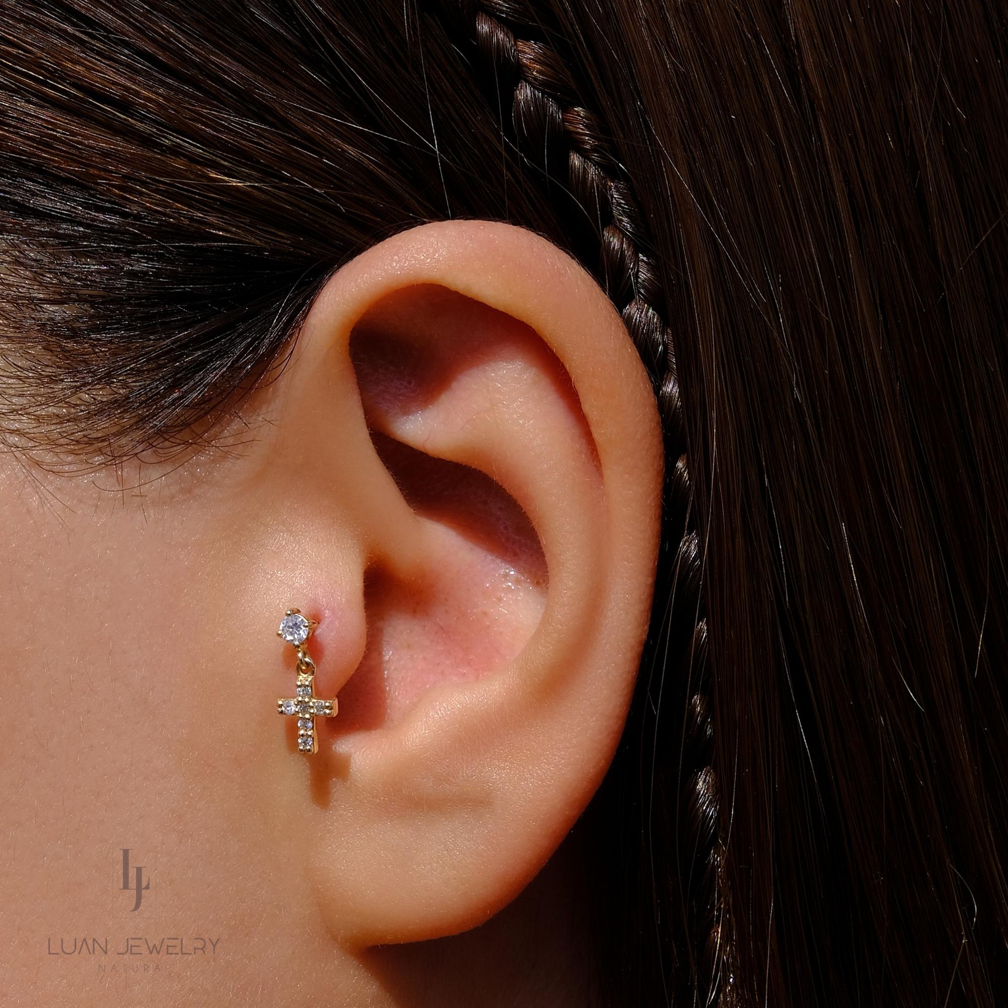 Pırlanta Haç Helix Piercing