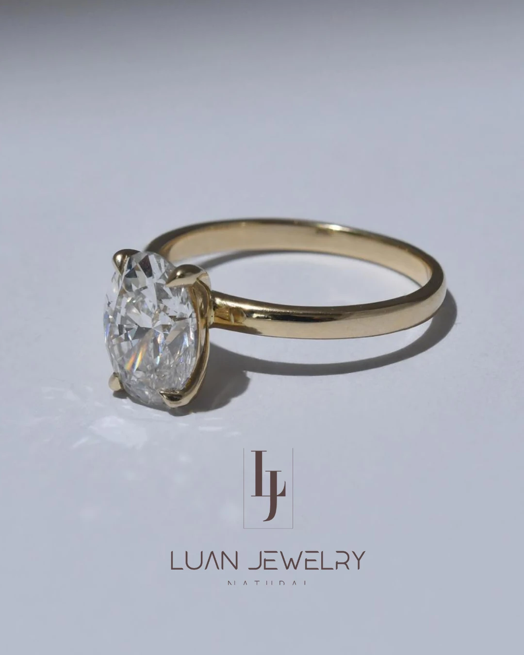 1 Karat Oval Kesim Laboratuvar Pırlanta Tektaş Yüzük