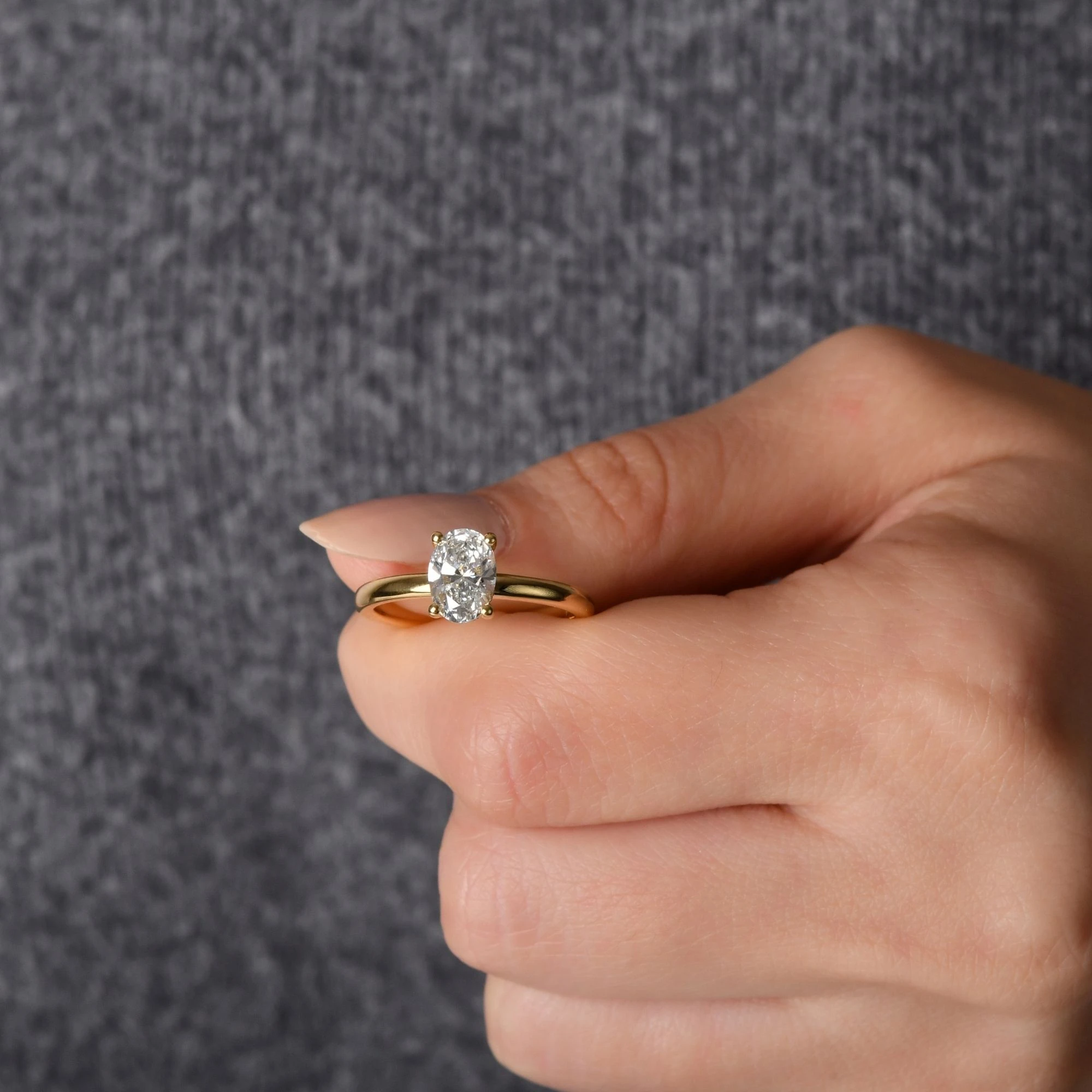 1 Karat Oval Kesim Laboratuvar Pırlanta Tektaş Yüzük