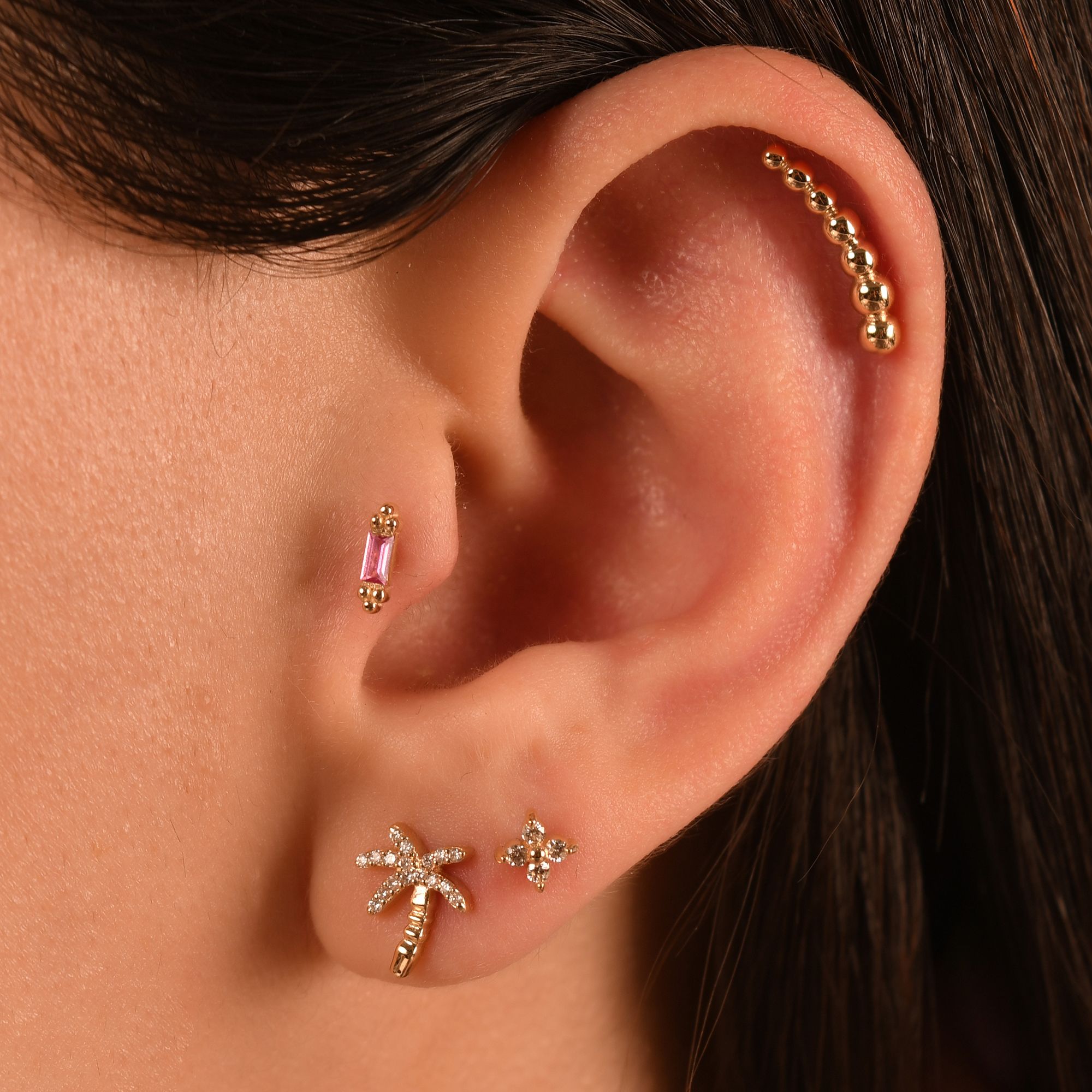 Pembe Safir Tragus