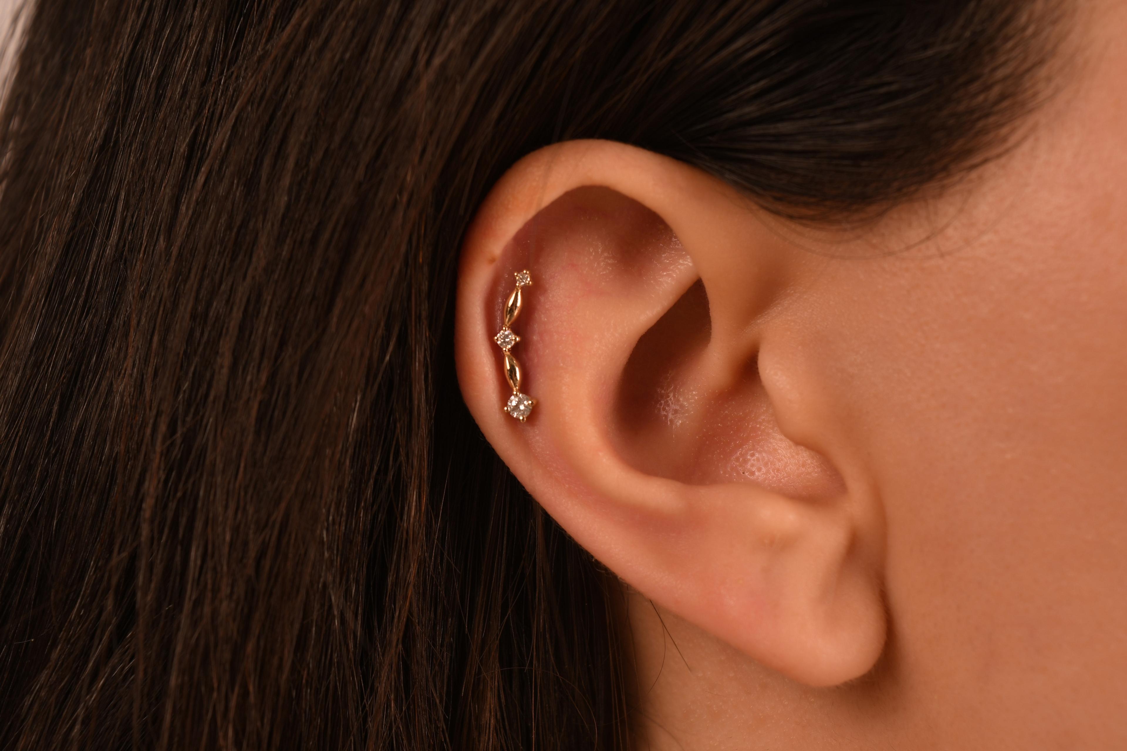 Üç Pırlantalı Oval Bar Piercing