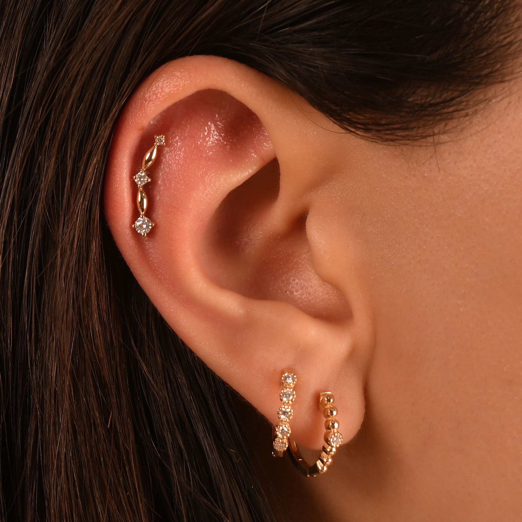 Üç Pırlantalı Oval Bar Piercing