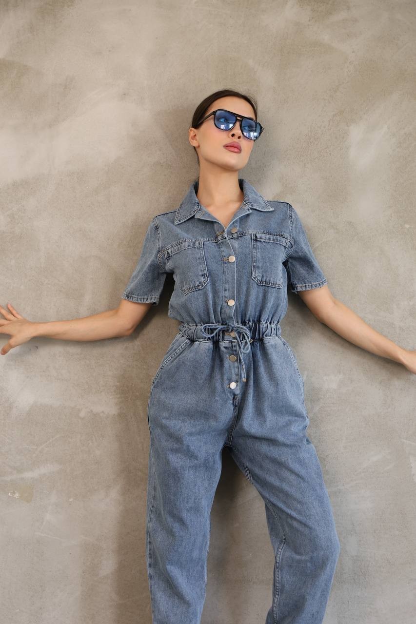 Ice Blue Jean Tulum