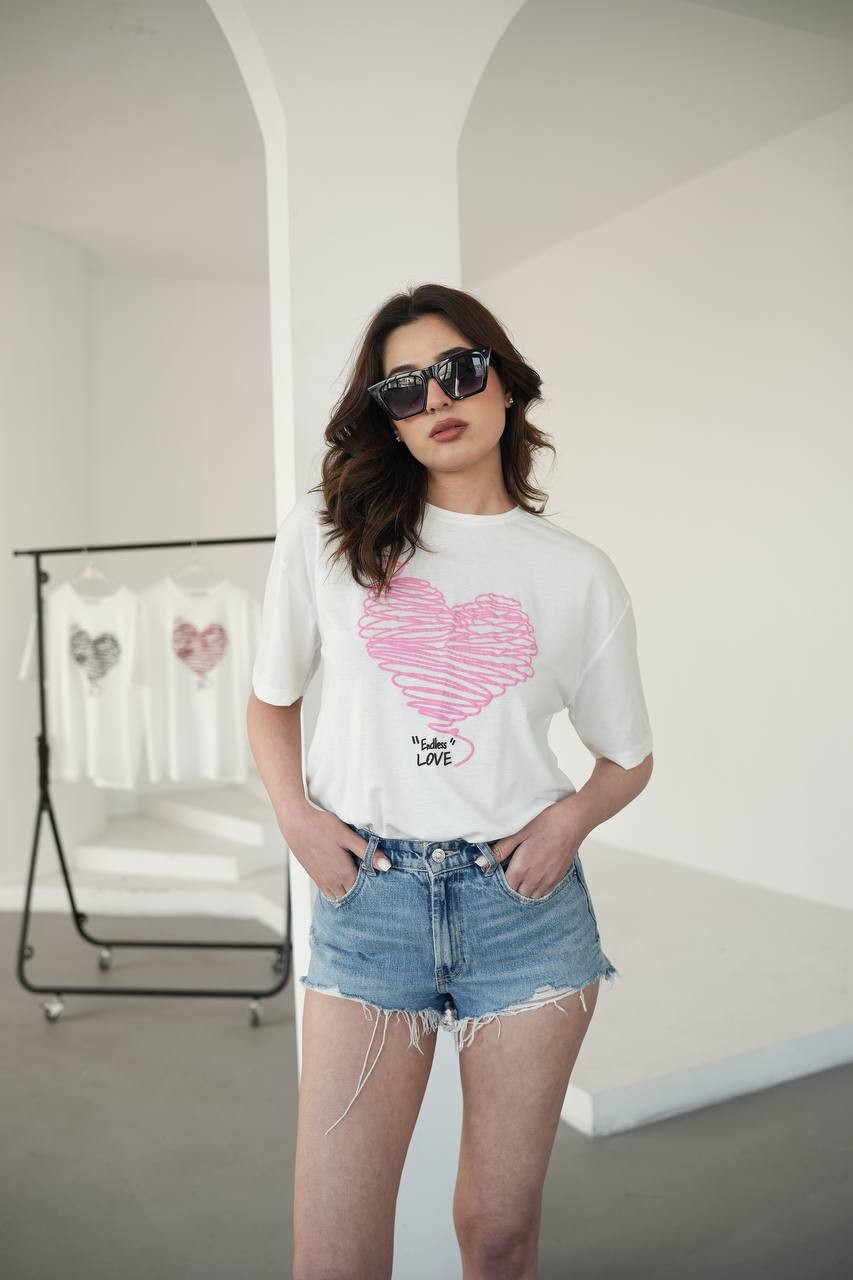Kalp Kabartma Baskılı T-Shirt - Pembe