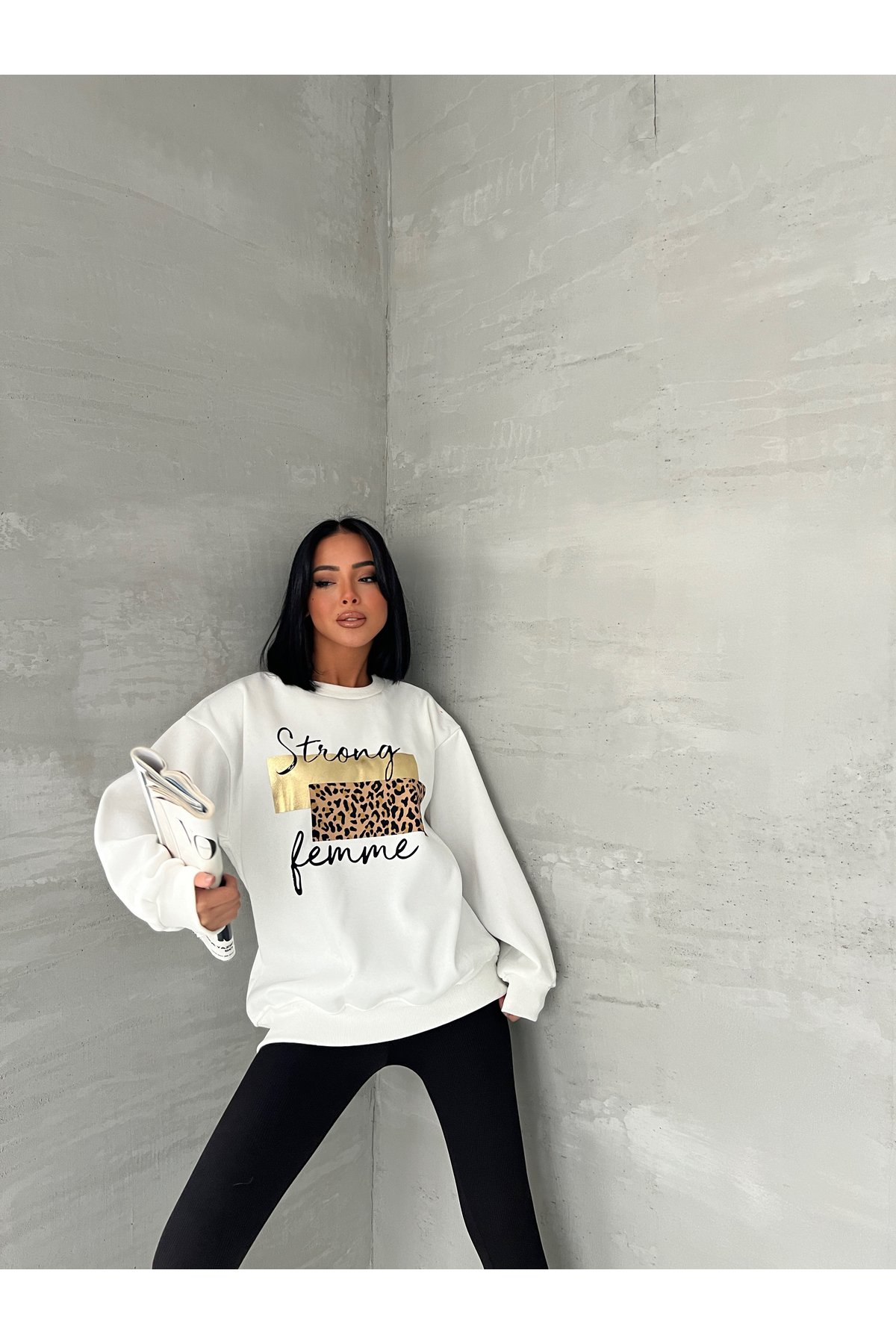 Strong Femme Baskılı Sweatshirt