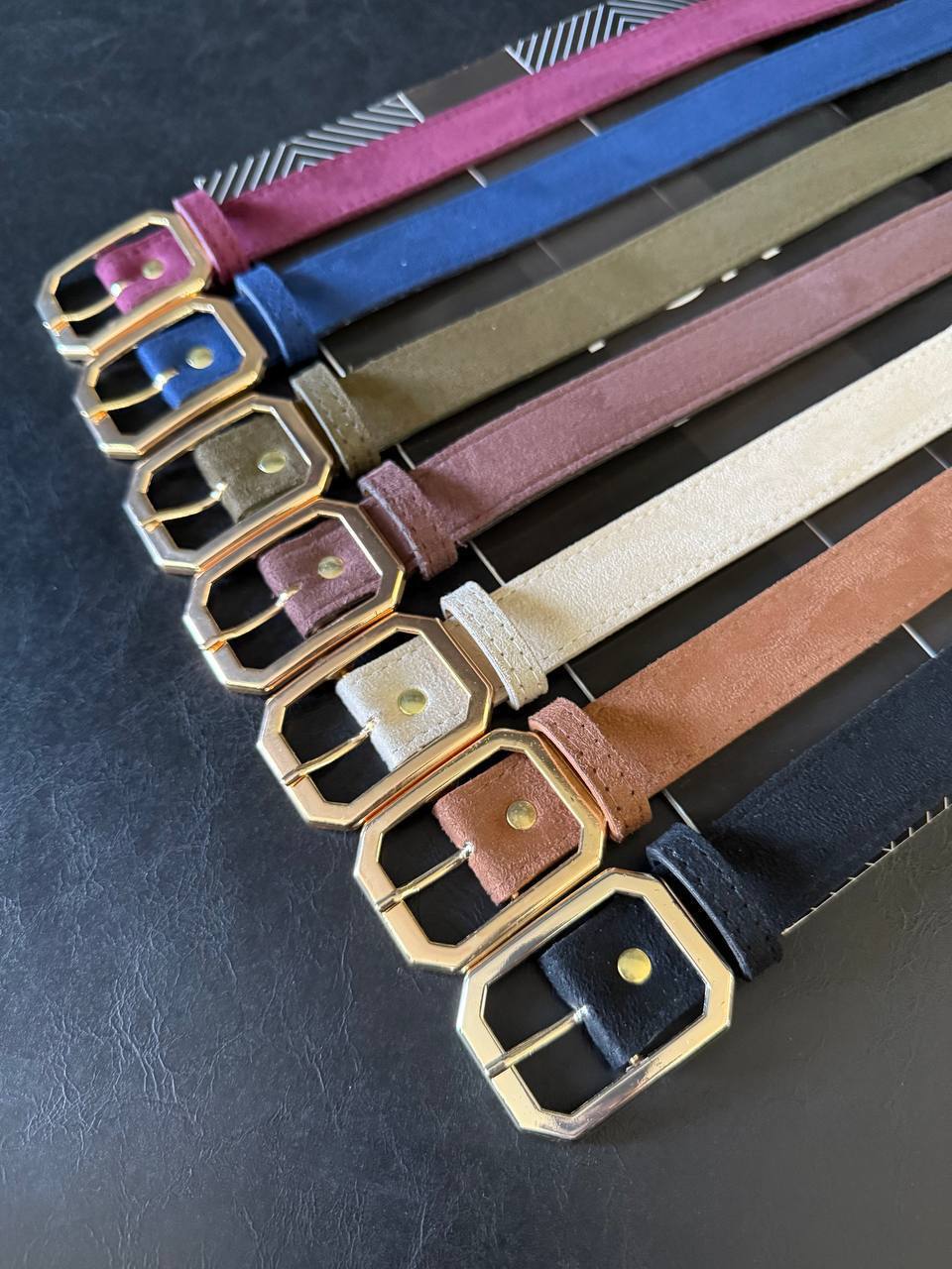 Süet Köşe Tokalı Kadın Kemeri - Çok Renkli