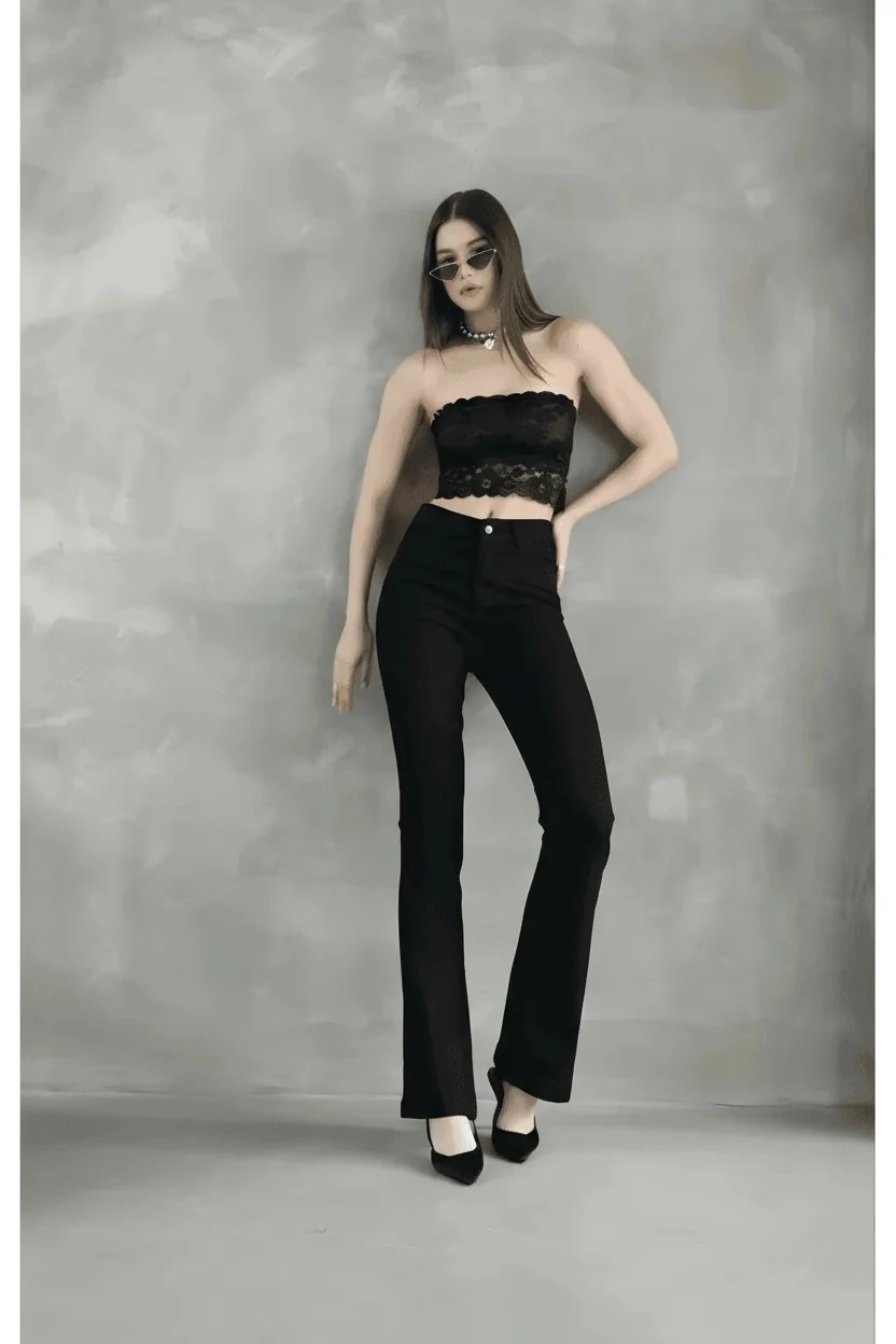 İspanyol Paça Kadın Jean - Siyah