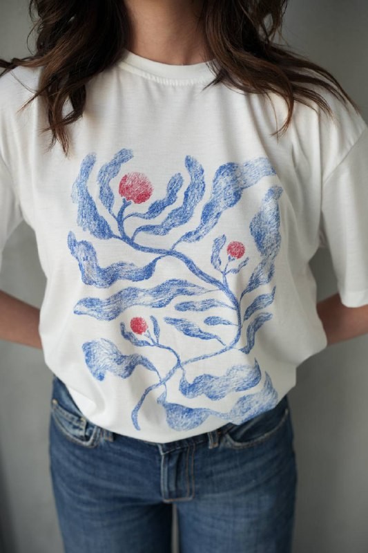 Çiçek Baskılı T-Shirt