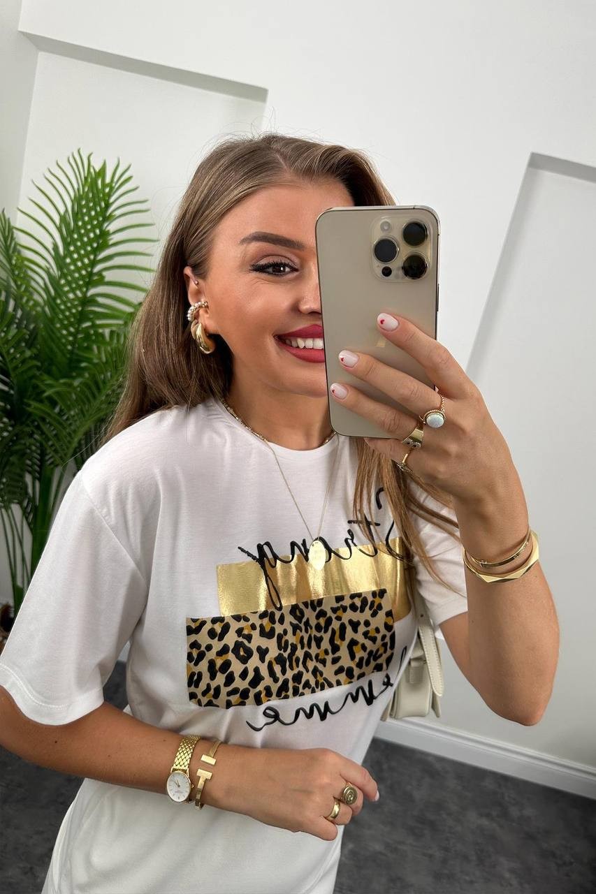 Leopar Yazı Baskı Detaylı T-Shirt