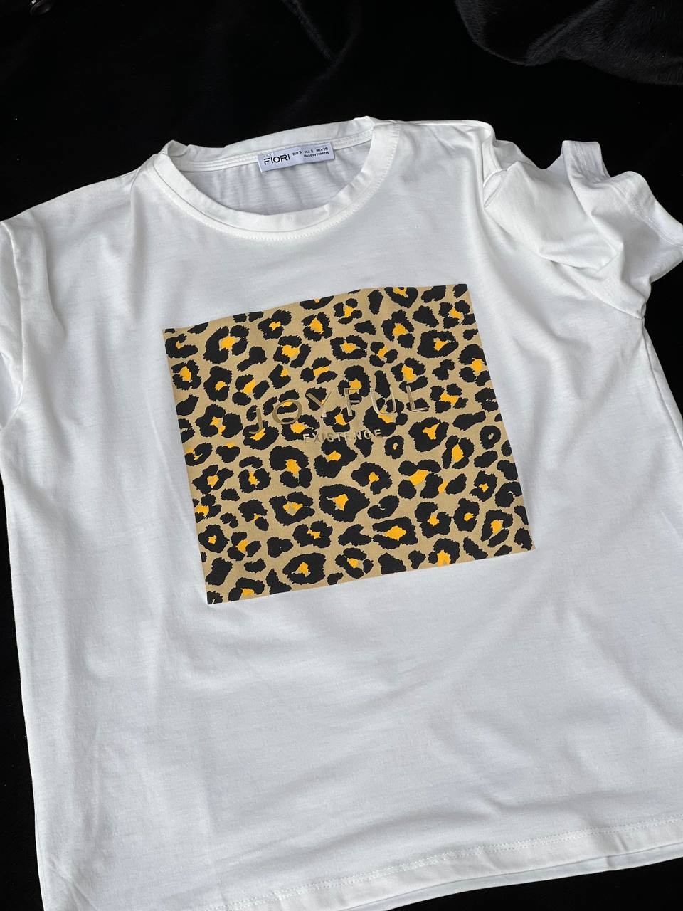 Leopar Baskılı Joyful T-Shirt