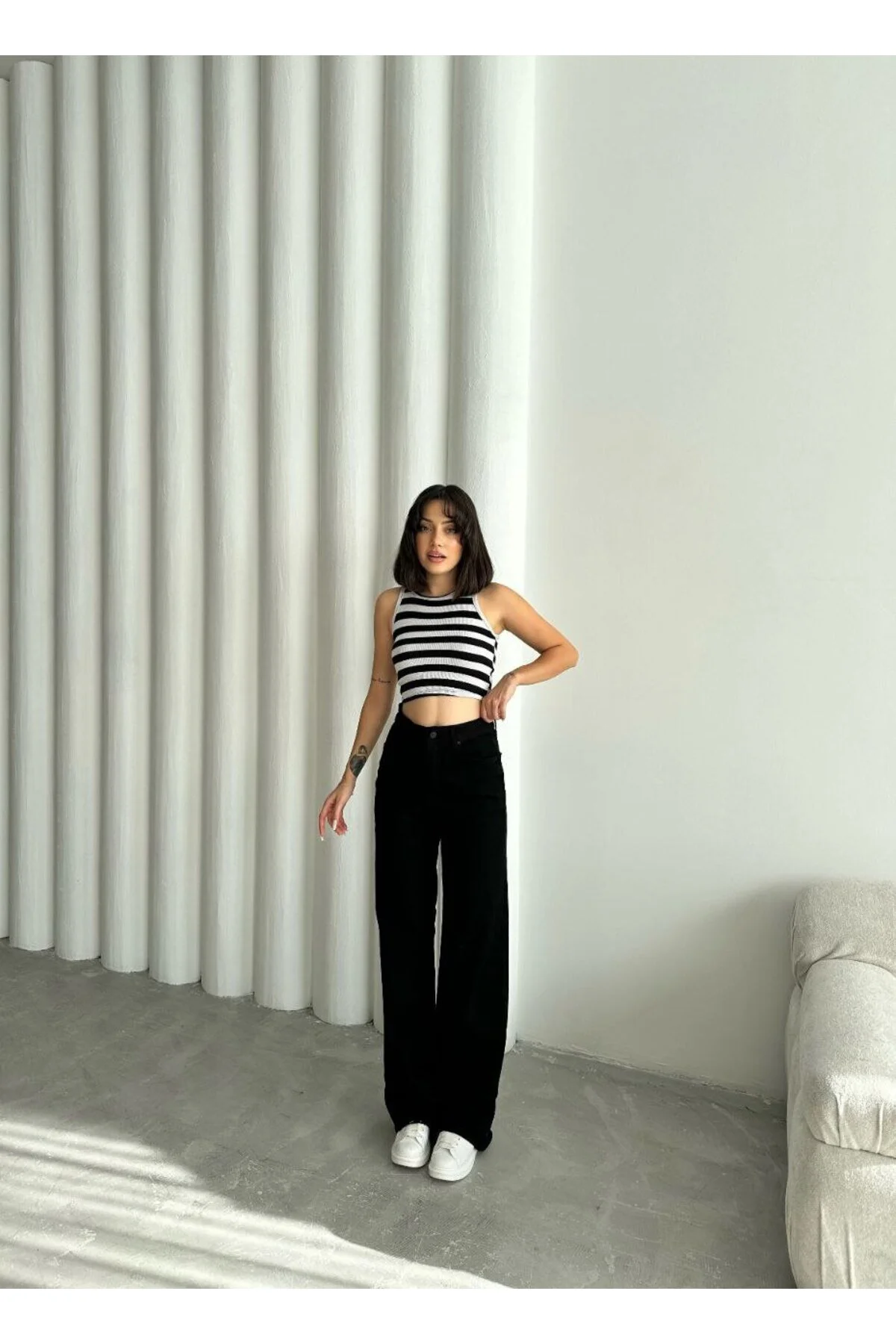 Likralı Bol Paça Kadın Jean