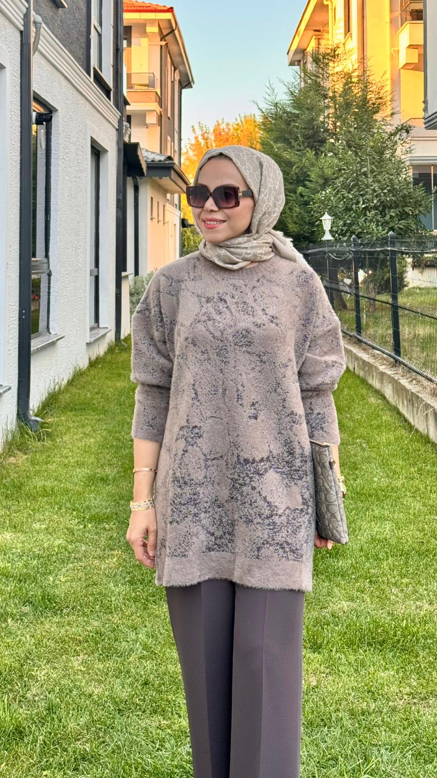 Batik Desenli Sim Geçişli Kazak - Vizon