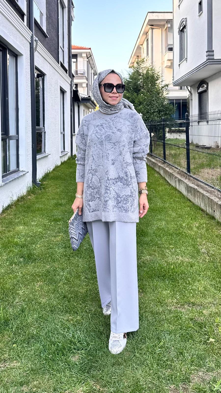 Batik Desenli Sim Geçişli Kazak - Gri