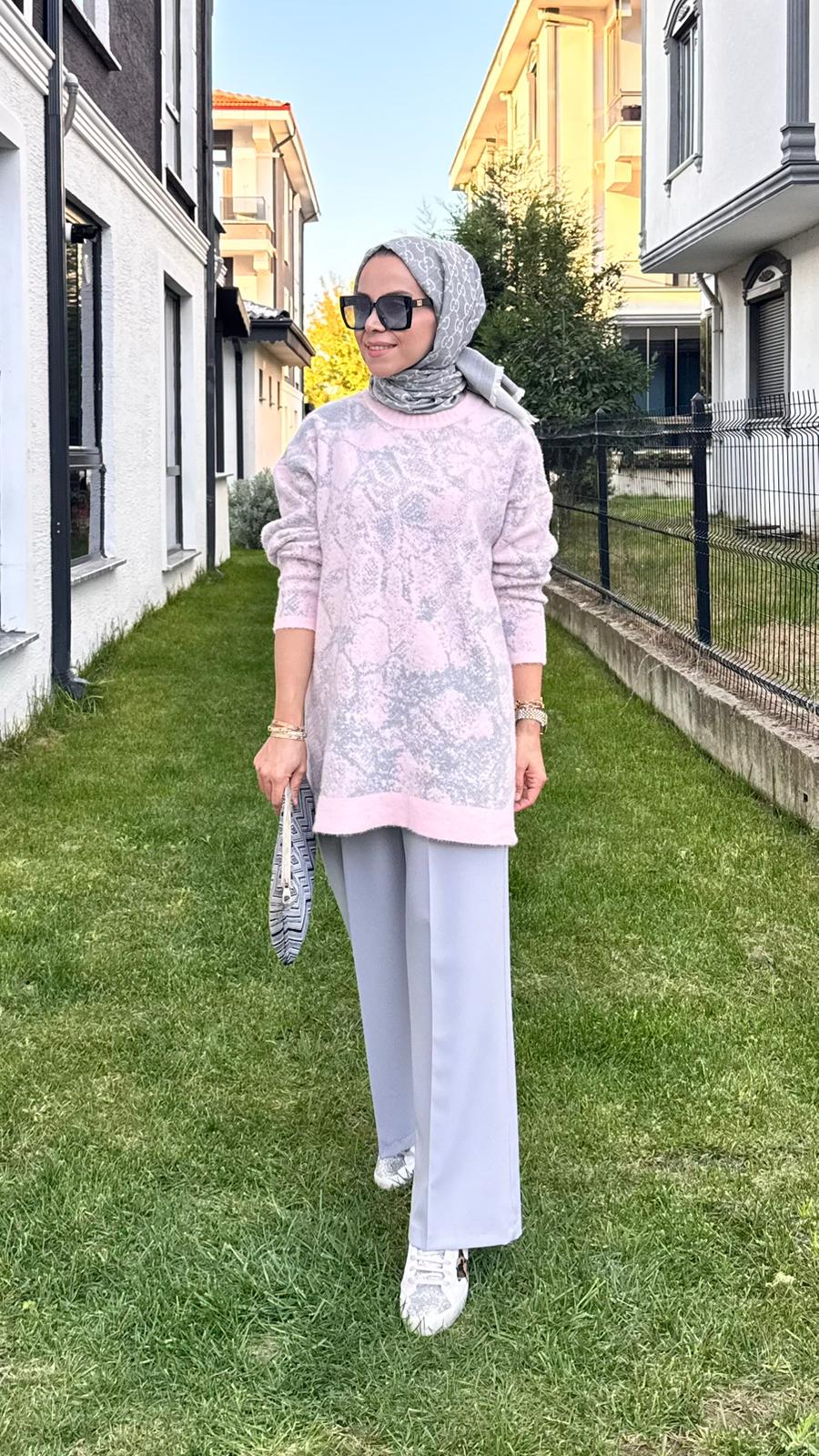 Batik Desenli Sim Geçişli Kazak - Pembe